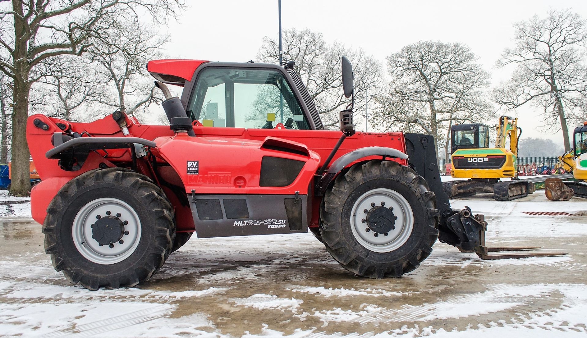 Manitou MLT 845-120 LSU Turbo 8 metre telescopic handler Year: 2012 S/N: 176104425795 Recorded - Image 8 of 21