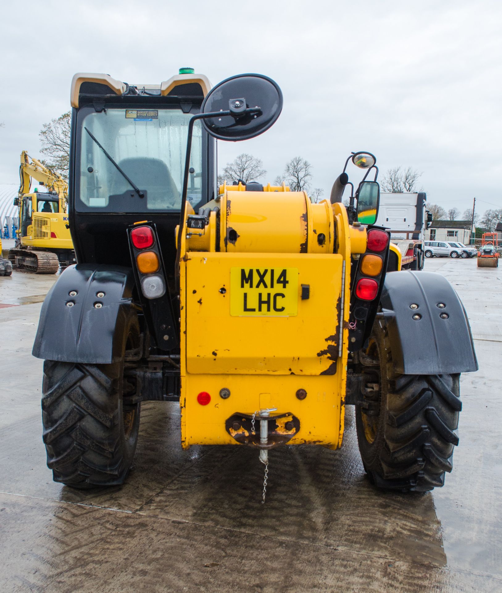 JCB 535-125 Hi-Viz 12.5 metre telescopic handler Year: 2014 S/N: 2341216 Recorded Hours: 3362 c/w - Image 6 of 23