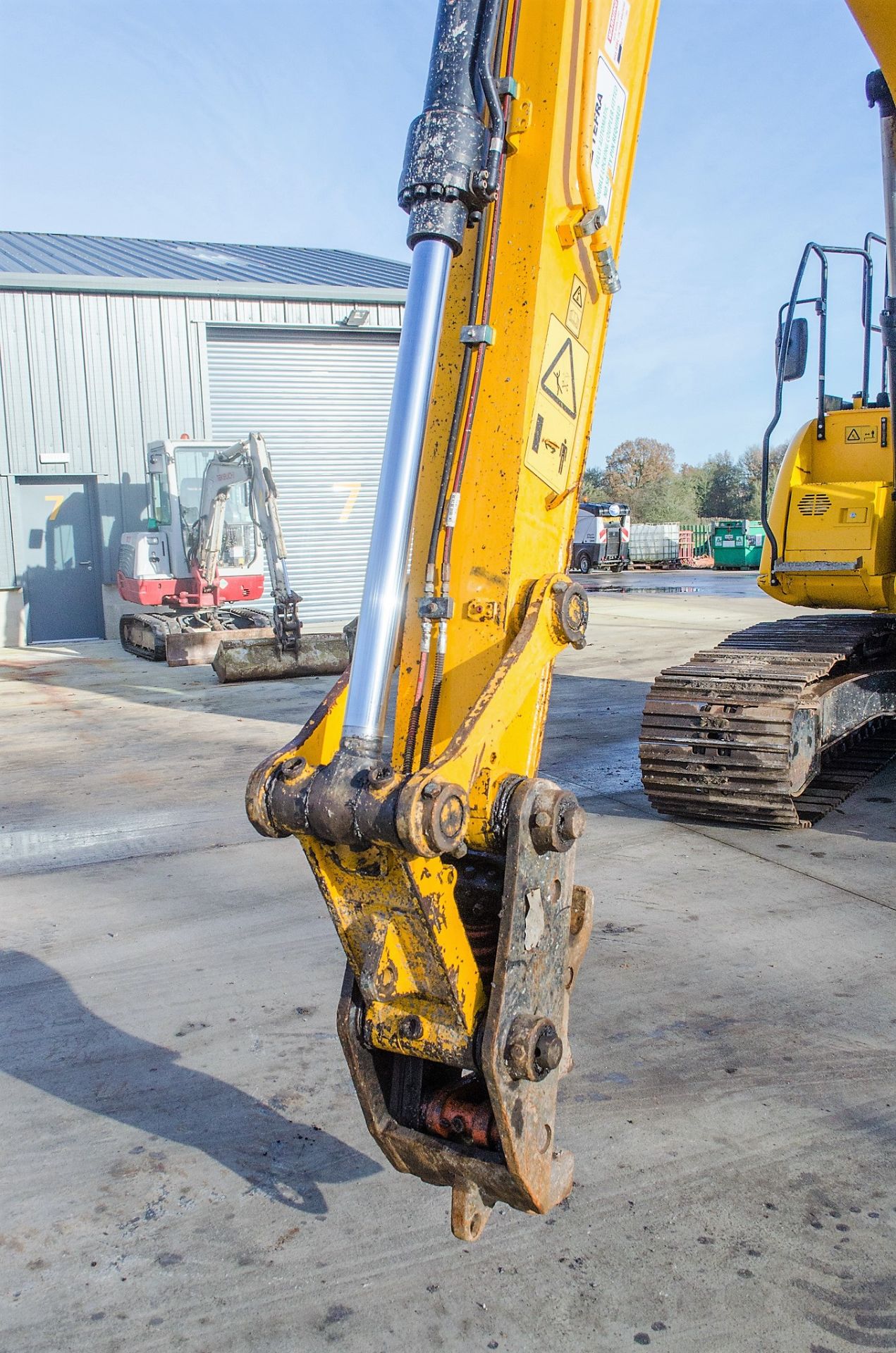 JCB JS130LC 13 tonne steel tracked excavator Year: 2014 - Image 14 of 28