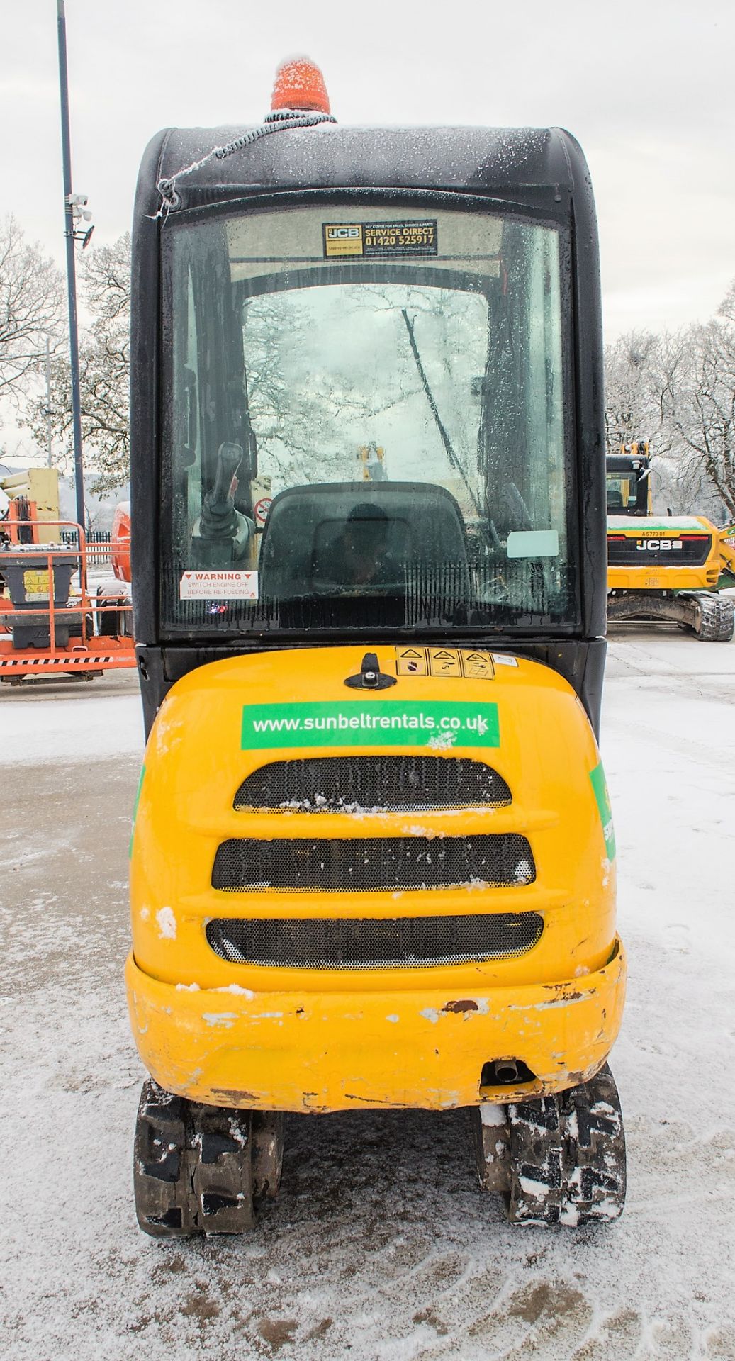 JCB 801.6 1.6 tonne rubber tracked mini excavator Year: 2014 S/N: 2071619 Recorded hours: 2201 - Image 6 of 20