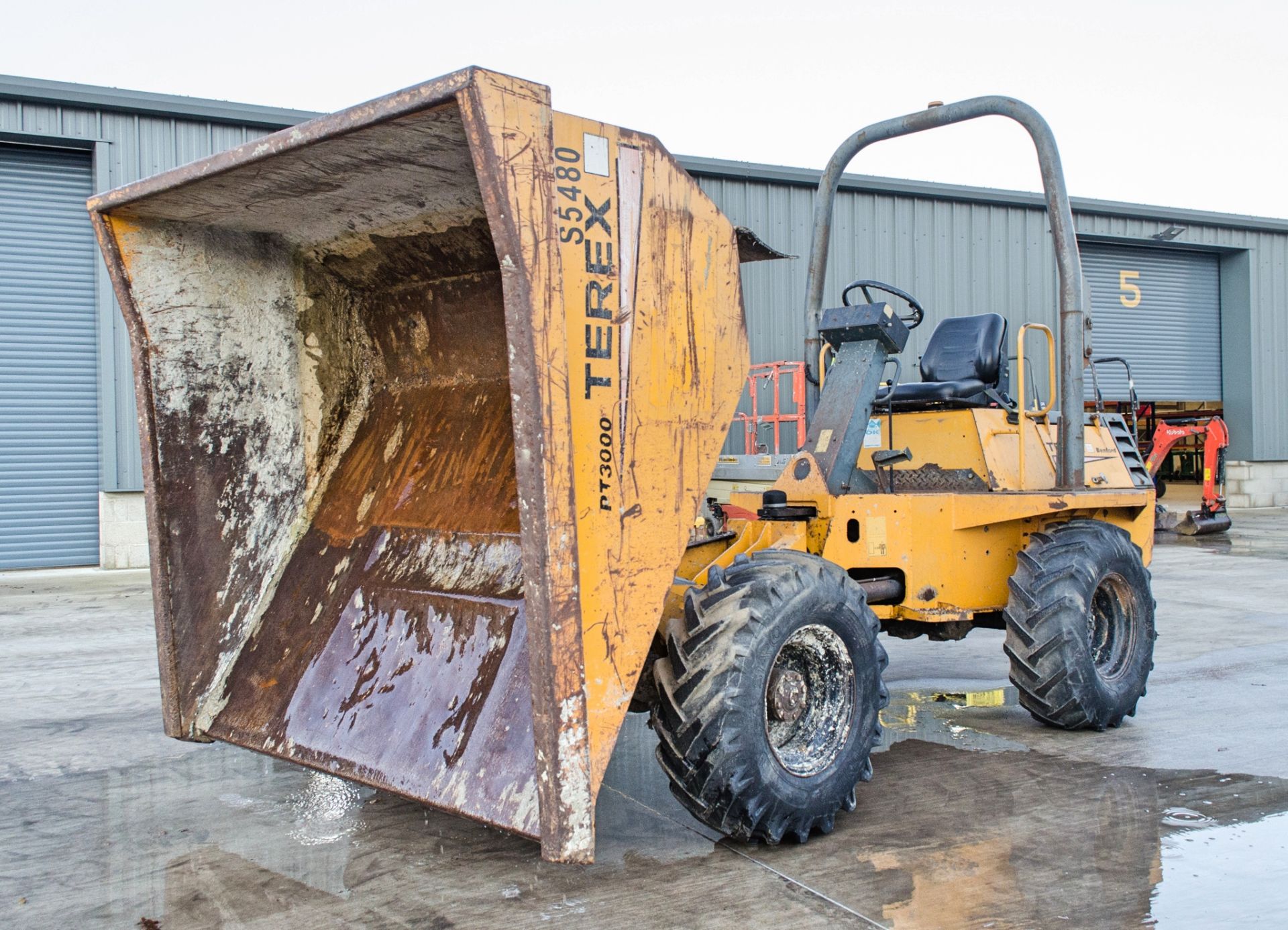 Terex PT3000 3 tonne straight skip dumper Year: 2005 S/N: E501AR010 Recorded hours: 2976 S5480 - Image 9 of 21