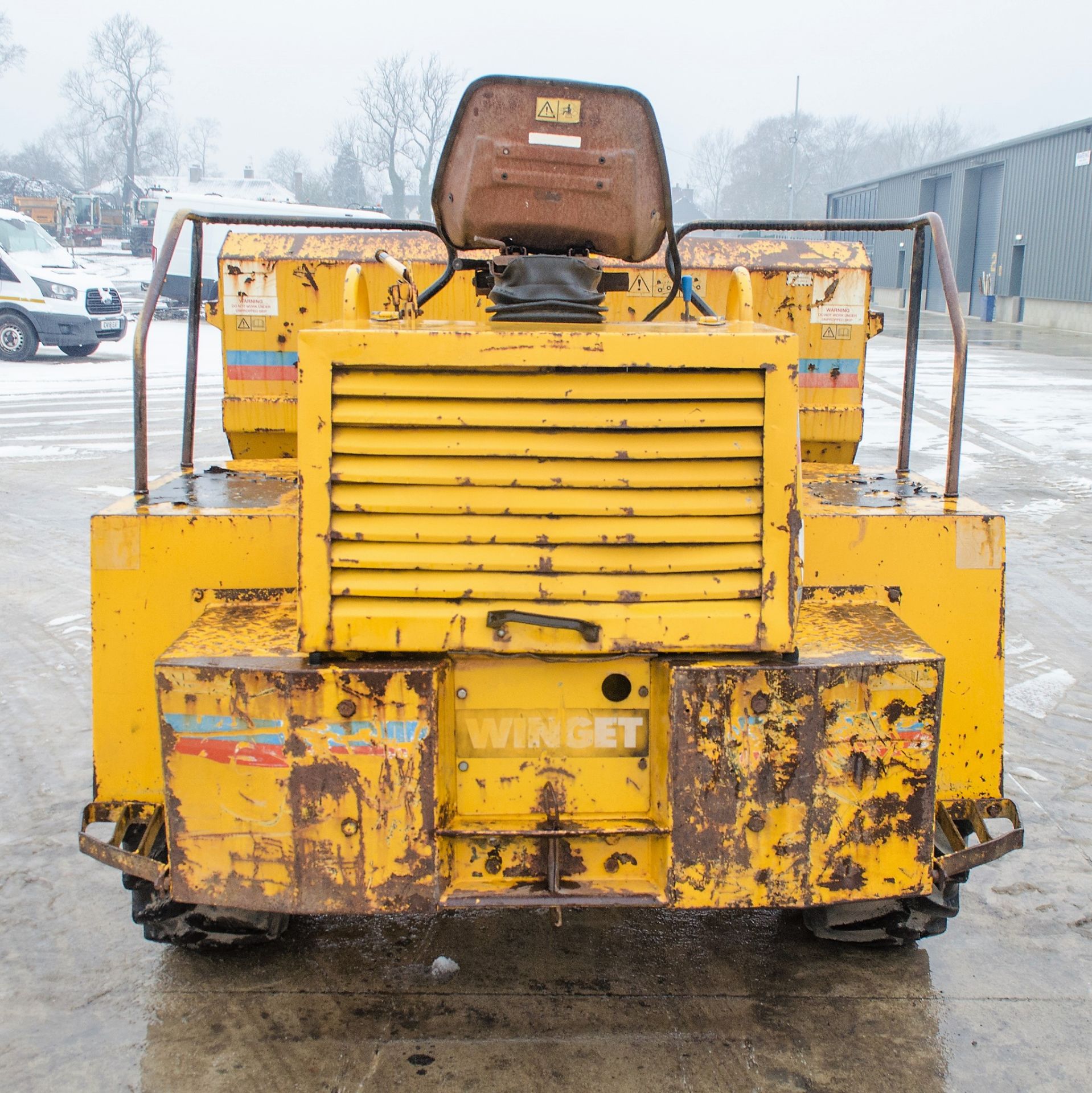 Winget 4S2500 2.5 tonne straight skip dumper Year: 1995 S/N: 25004 Recorded Hours: Not displayed ( - Image 6 of 23