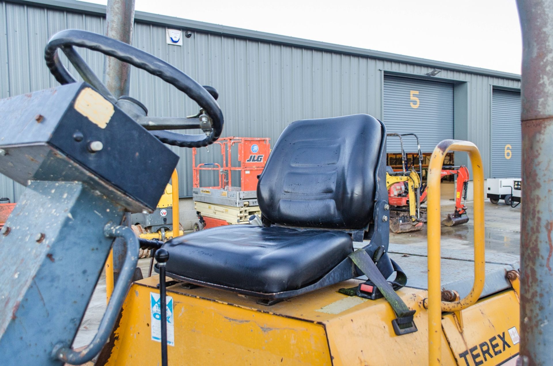 Terex PT3000 3 tonne straight skip dumper Year: 2005 S/N: E501AR010 Recorded hours: 2976 S5480 - Image 18 of 21