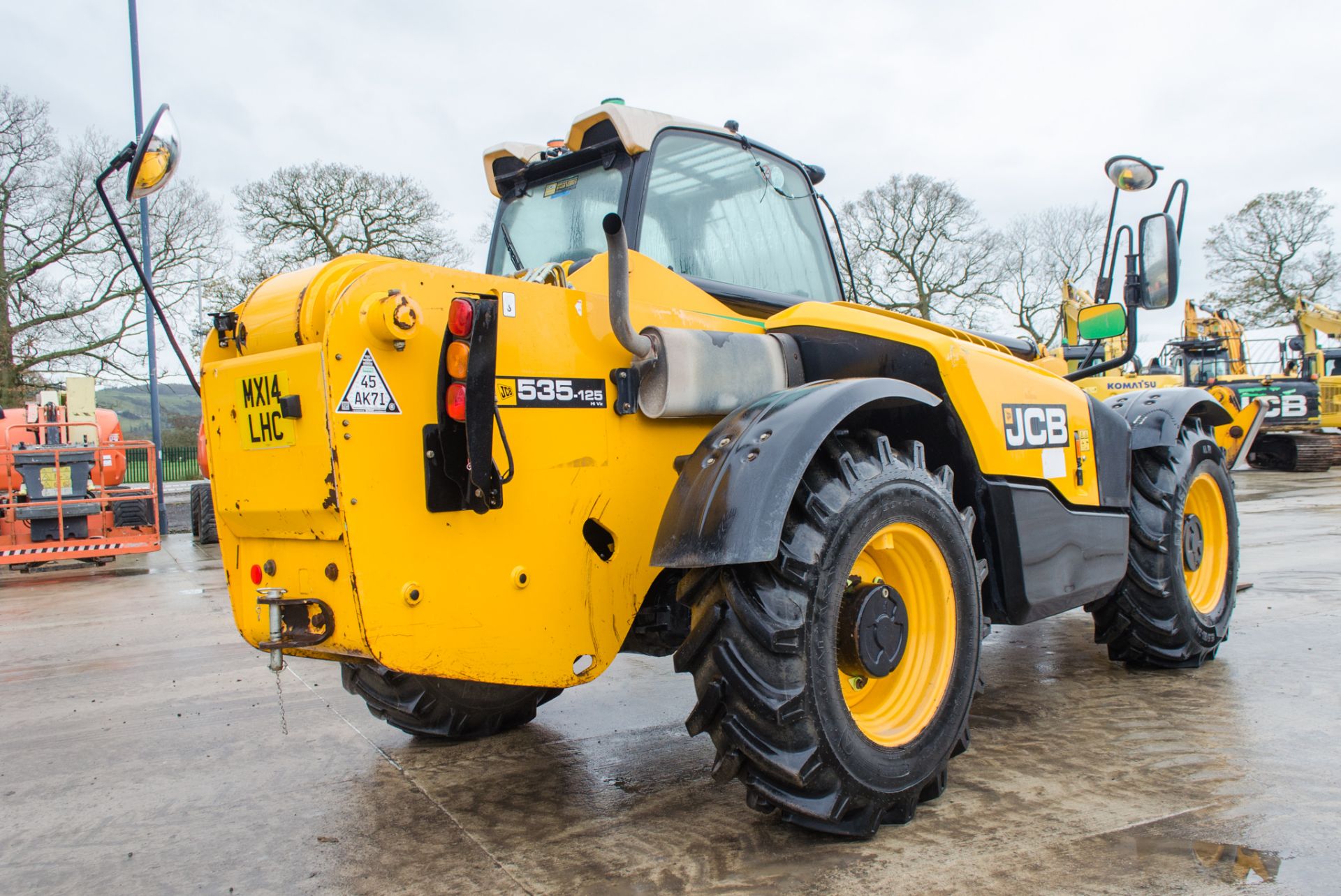 JCB 535-125 Hi-Viz 12.5 metre telescopic handler Year: 2014 S/N: 2341216 Recorded Hours: 3362 c/w - Image 3 of 23