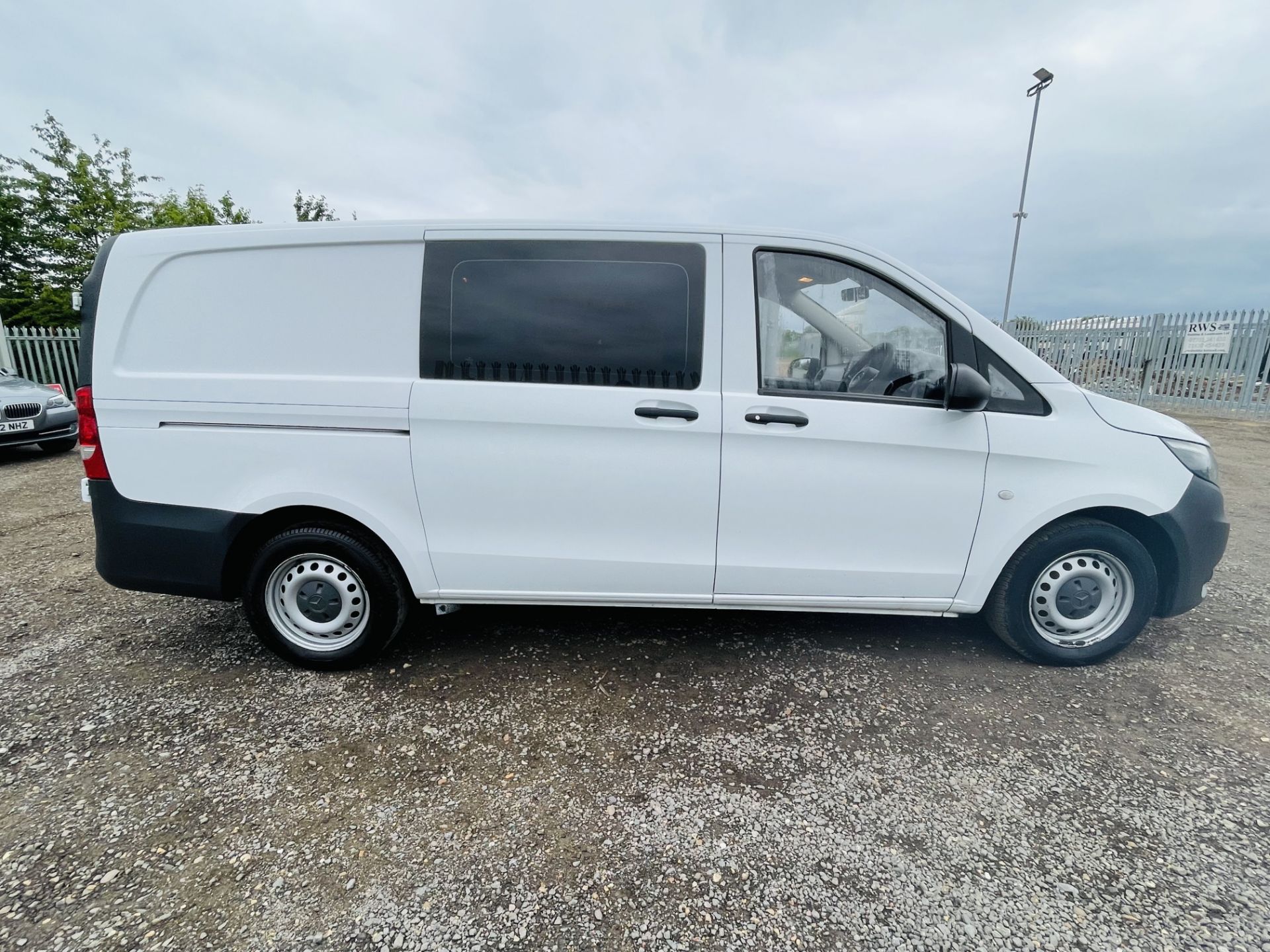 Mercedes-Benz Vito 1.6 111 CDI Long - 2016 '16 Reg' **Crew-Van** '6 Seats ' ULEZ Compliant' - Image 10 of 21