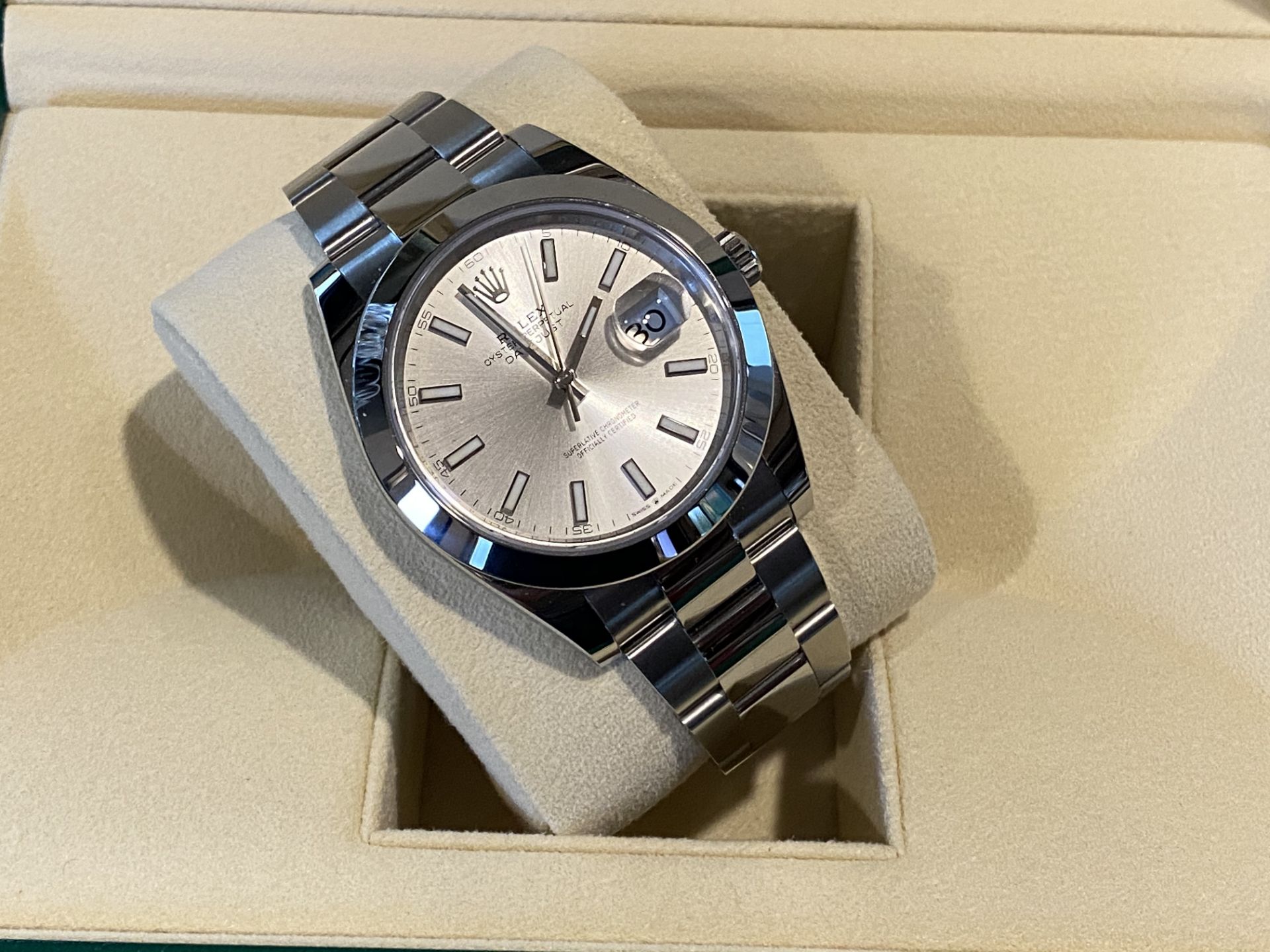 **ON SALE**Rolex Oyster Perpetual Date-Just 41mm ** 2020 ** UnWorn ** Silver Dial - Oyster Steel - - Image 10 of 14