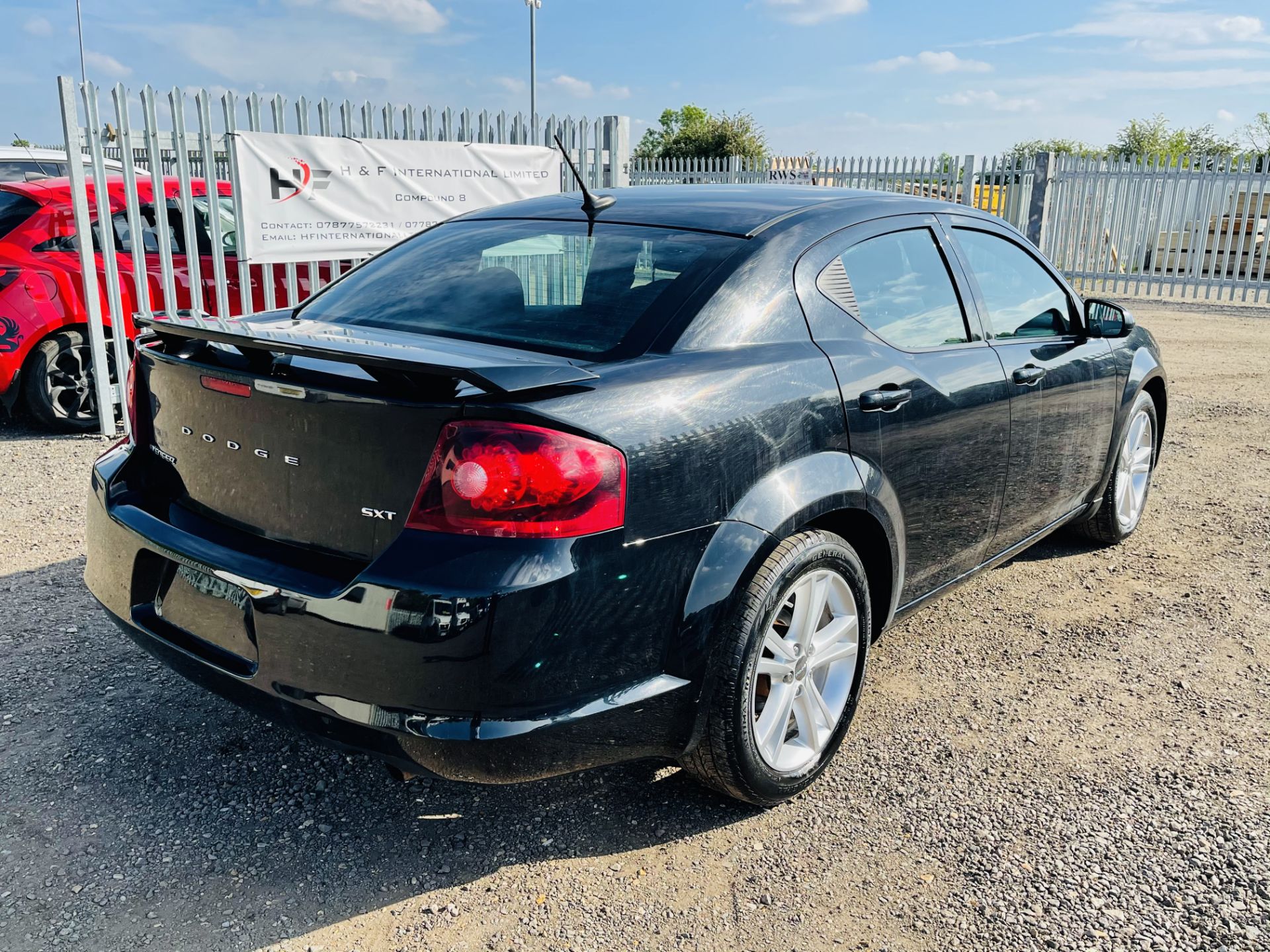 Dodge Avenger 2.4L SXT Sedan 2013 '2013 Year' **Fresh Import** LHD - Air Con - Heated Seats - Image 11 of 18