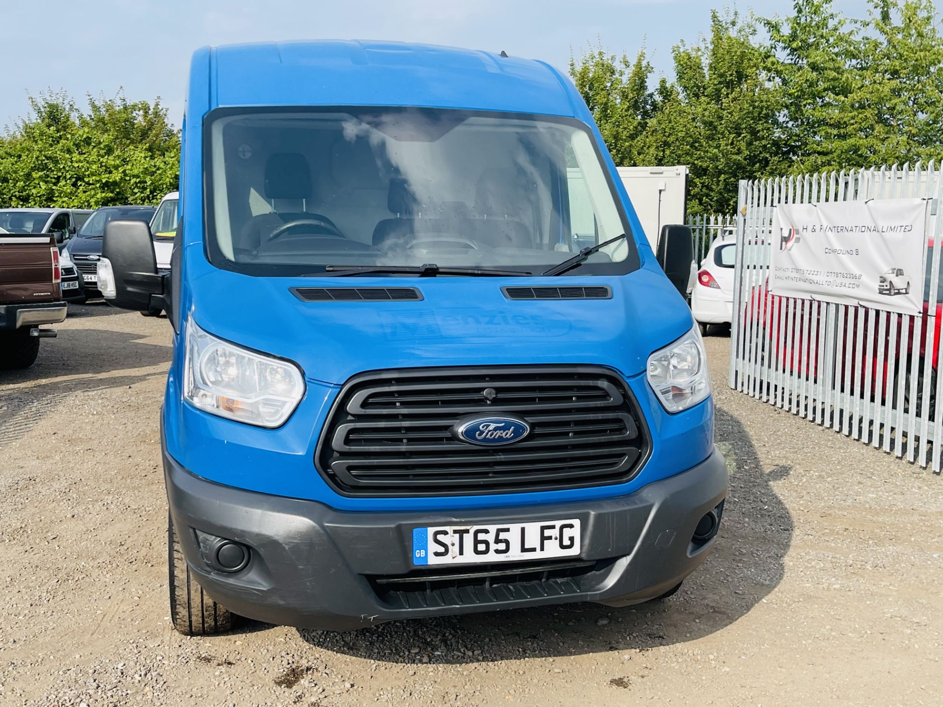 **ON SALE **Ford Transit 2.2 TDCI 100 L2 H2 2015 ' 65 Reg ' Solid Blue ' Panel Van ' - No Vat Save - Image 3 of 20