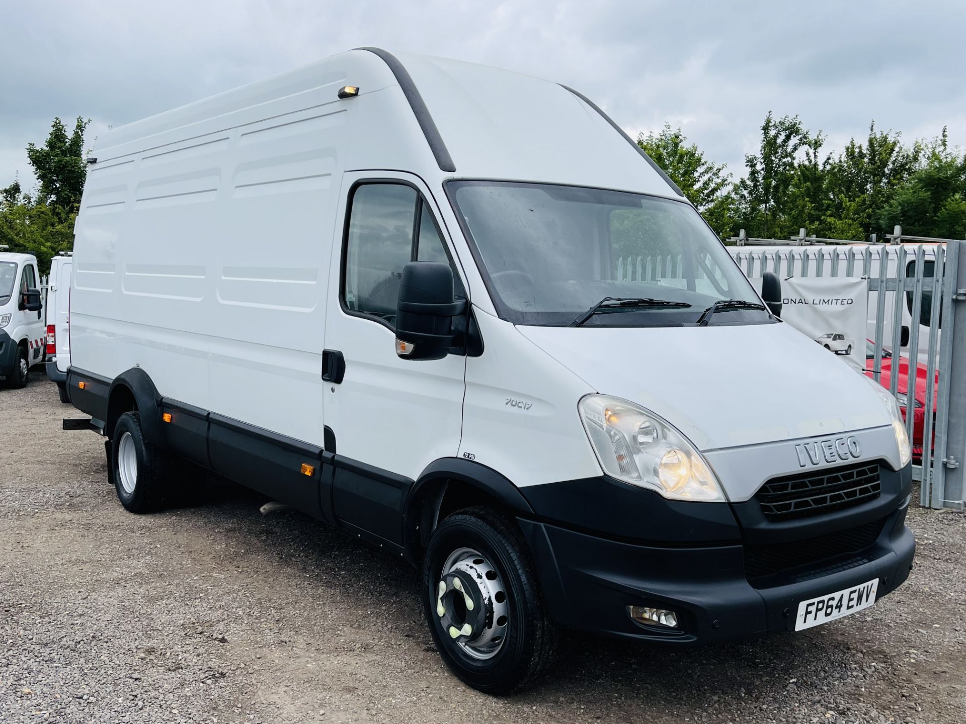 Iveco Daily 70C17 3.0 HPI L4 H3 2014 '64 Reg' Tail-Lift **Euro 6 ** Twin Rear Axle ** Rare**