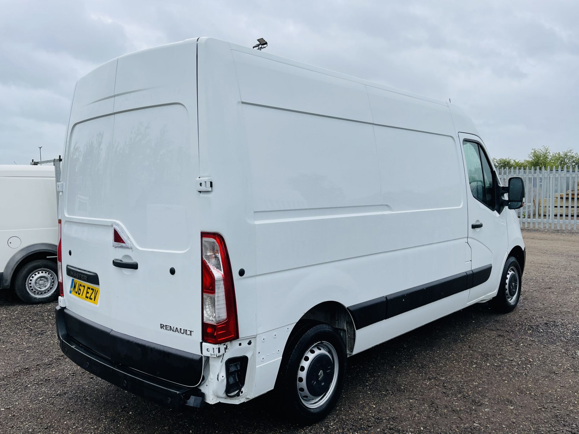 Renault Master MM35 Business 2.3 DCI 2017 '67 Reg' ULEZ Compliant -Panel Van - Image 12 of 18