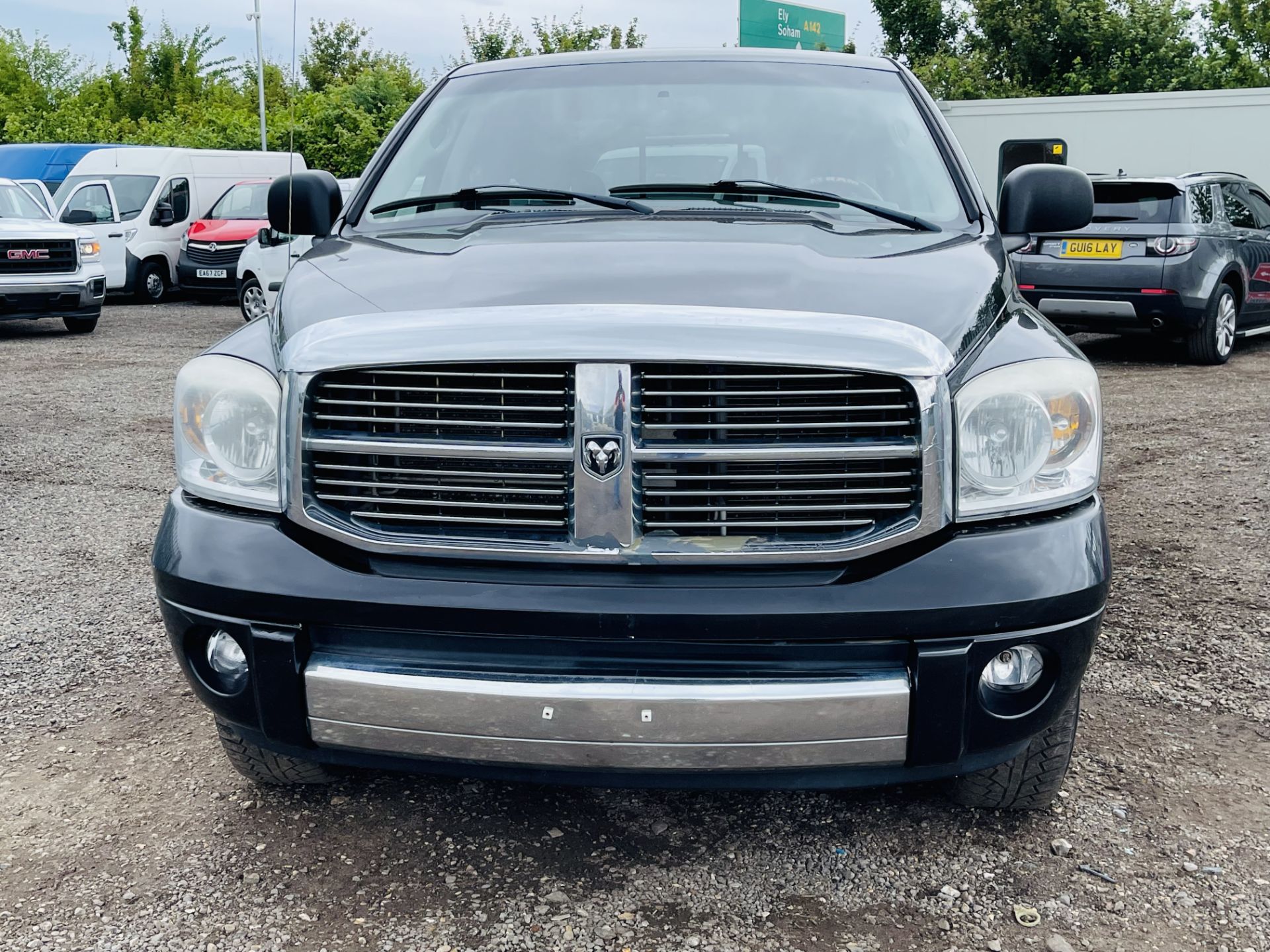 ** ON SALE **Dodge Ram 1500 5.7L Hemi V8 4X4 Quad-Cab *Laramie Spec* Fresh Import * - Air con - - Image 3 of 28