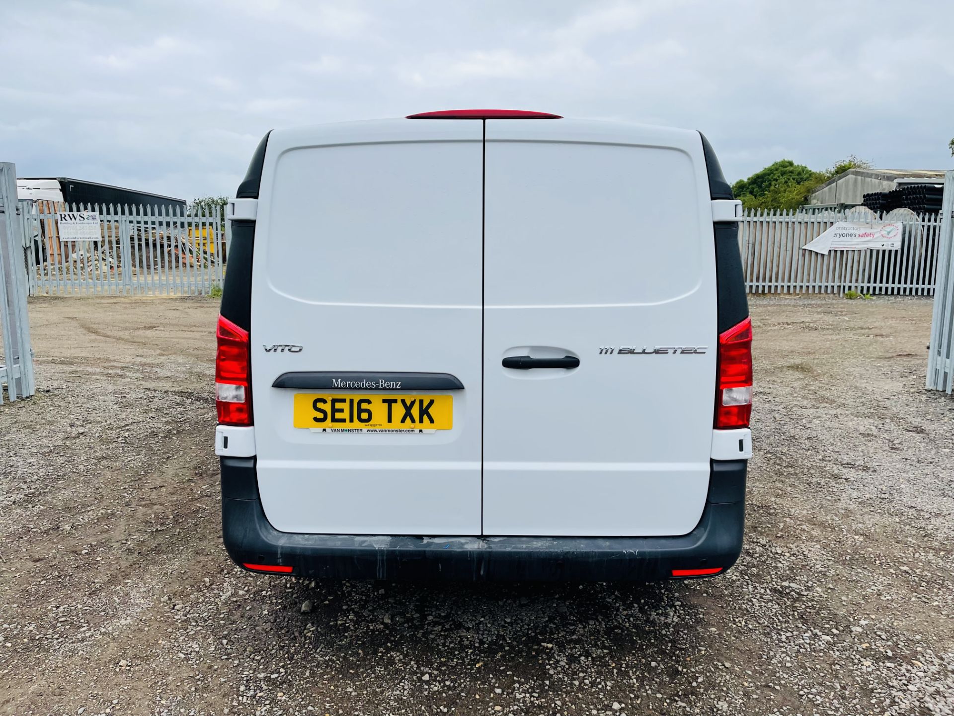 Mercedes-Benz Vito 1.6 111 CDI Long - 2016 '16 Reg' **Crew-Van** '6 Seats ' ULEZ Compliant' - Image 9 of 21