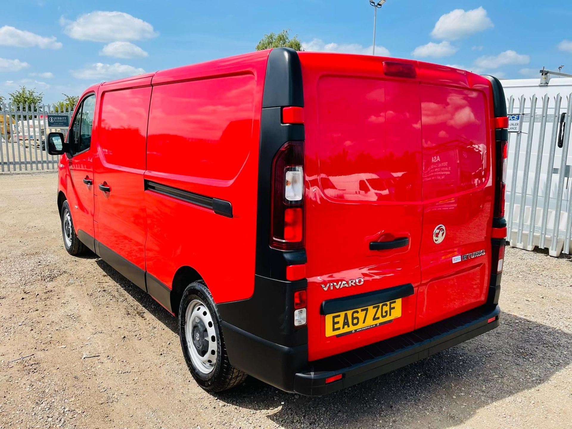 Vauxhall Vivaro 1.6 CDTI Bi-Turbo S/S 2900 2017 '67 Reg' L3 H1 - Euro 6b - 'ULEZ Compliant' - Image 9 of 16