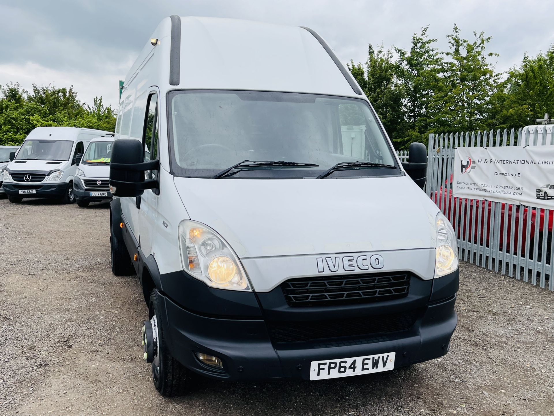 Iveco Daily 70C17 3.0 HPI L4 H3 2014 '64 Reg' Tail-Lift **Euro 6 ** Twin Rear Axle ** Rare** - Image 2 of 21