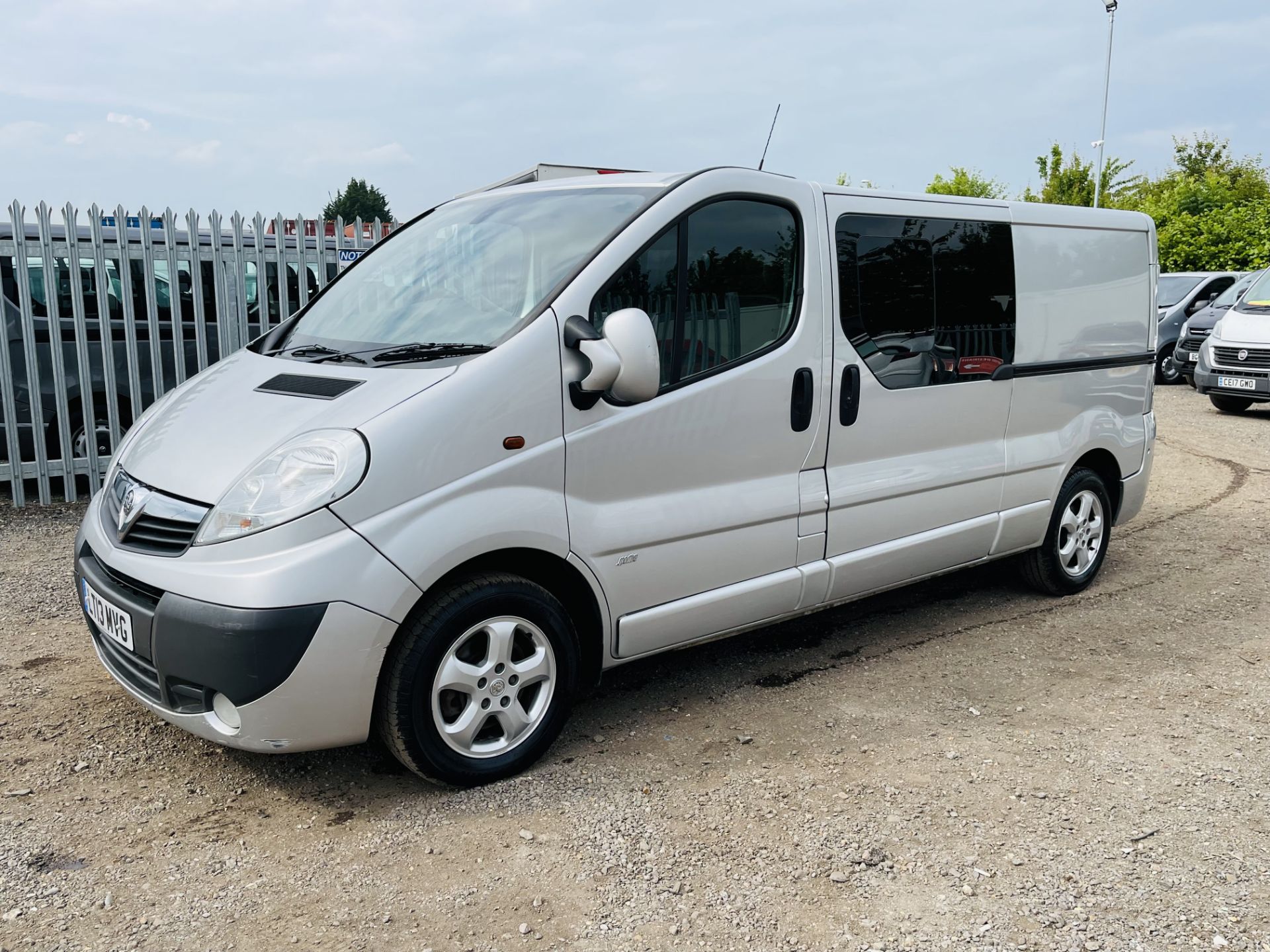 Vauxhall Vivaro 2.0 CDTI 2900 L3 H1 2013 '13 Reg' Sportive ** Crew-Van** - Air Con '6 Seats' Silver - Image 6 of 23