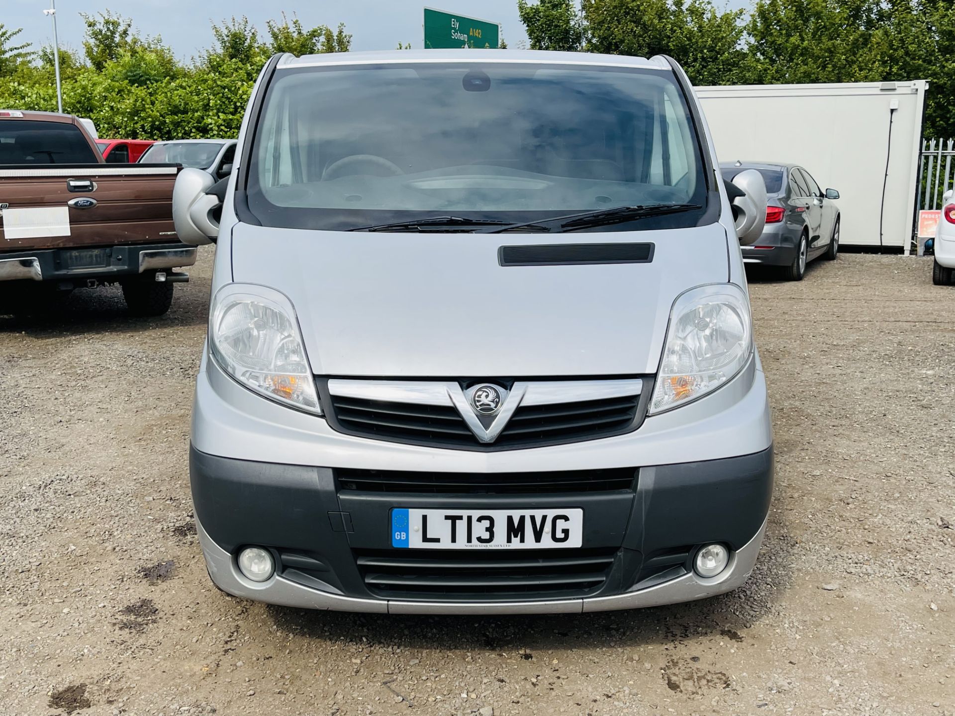 Vauxhall Vivaro 2.0 CDTI 2900 L3 H1 2013 '13 Reg' Sportive ** Crew-Van** - Air Con '6 Seats' Silver - Image 4 of 23