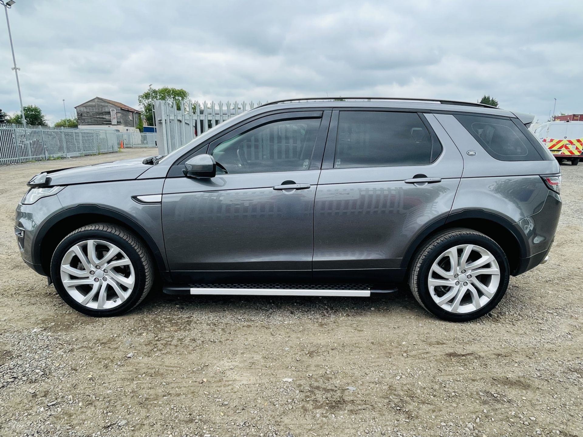 Land Rover Discovery sport 2.0 TD4 HSE - 2016 '16' Reg ' Sat Nav' A/C ' Automatic ' Euro 6b - Image 6 of 36