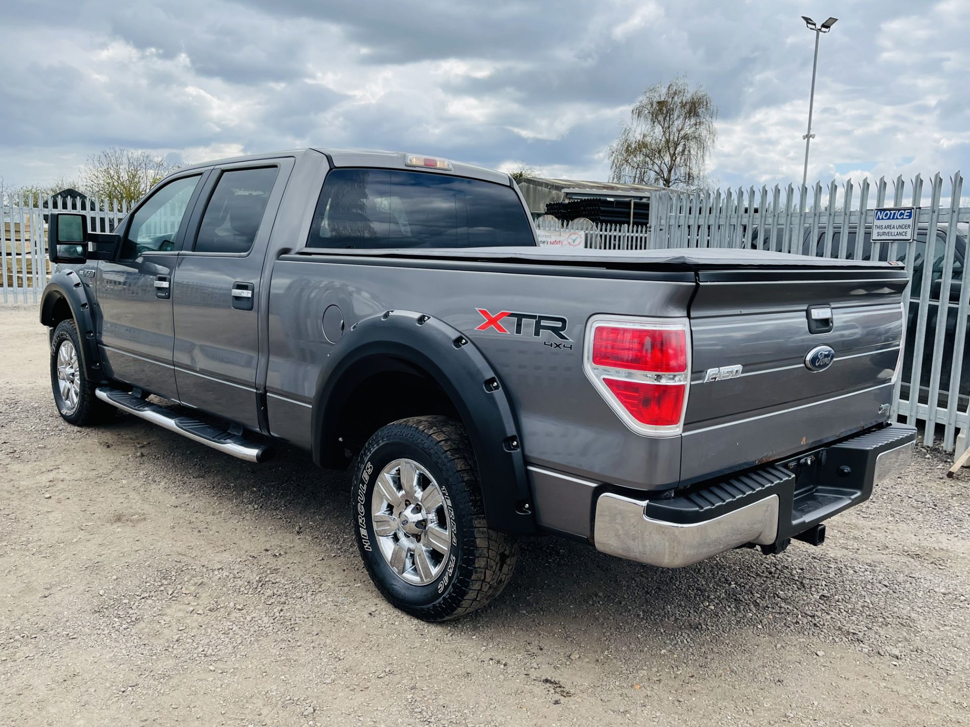 ** ON SALE **Ford F-150 5.4L V8 XLT Super-crew XTR Package 4WD '2010 Year' Air Con NO VAT - Image 7 of 24