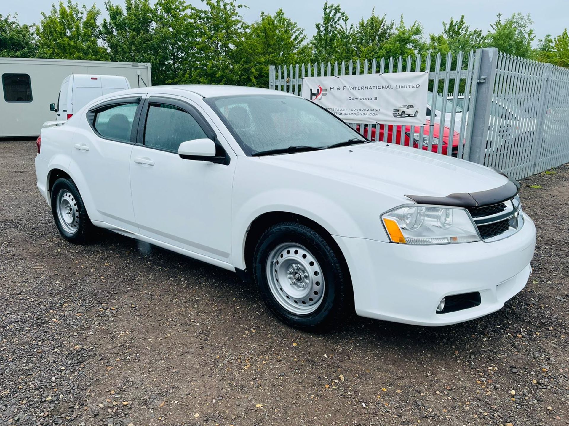 Dodge Avenger 2.4L SXT Sedan 2013 '2013 Year' **Fresh Import** NO VAT SAVE 20% - Image 3 of 18