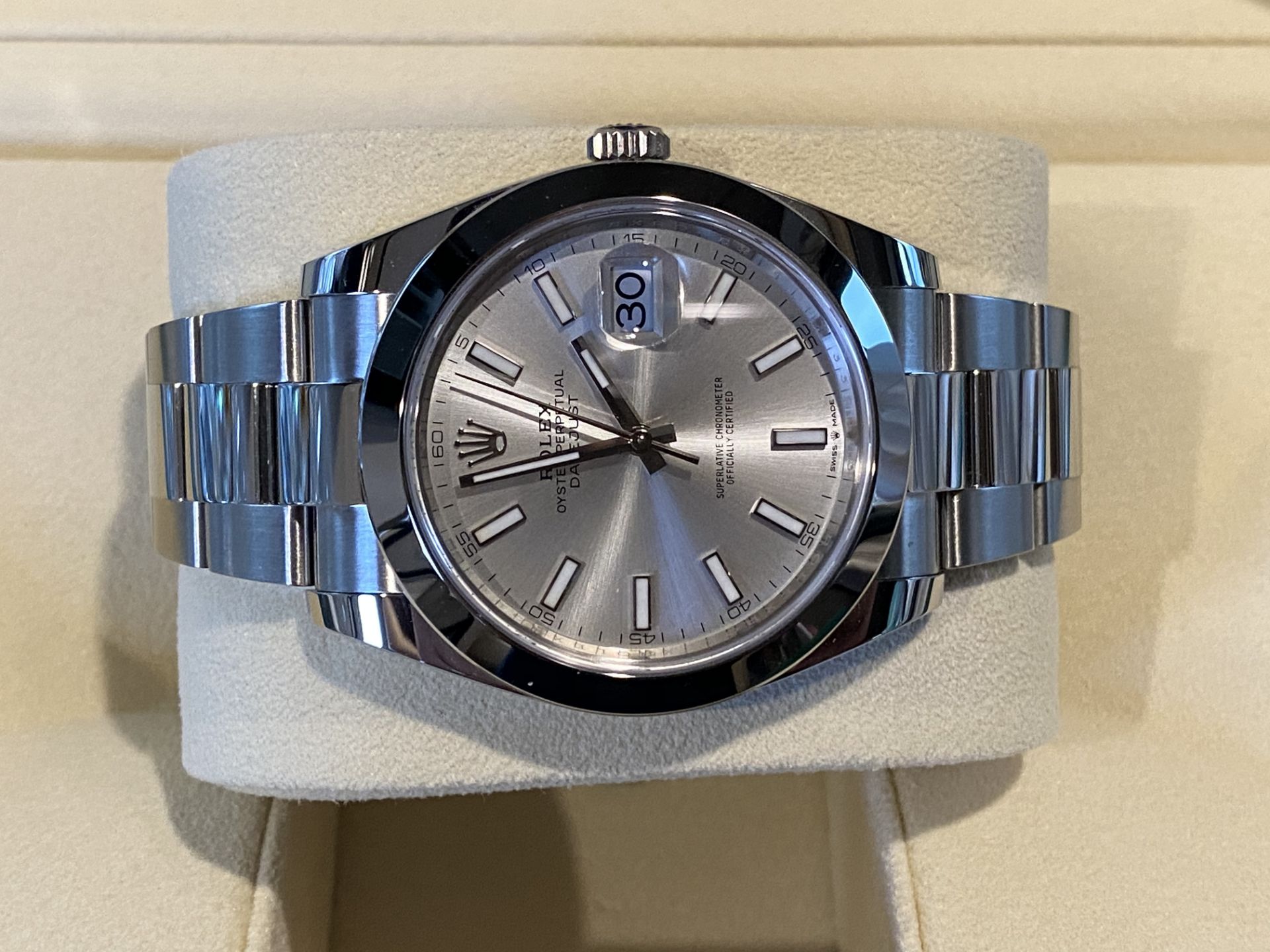 **ON SALE**Rolex Oyster Perpetual Date-Just 41mm ** 2020 ** UnWorn ** Silver Dial - Oyster Steel - - Image 11 of 14