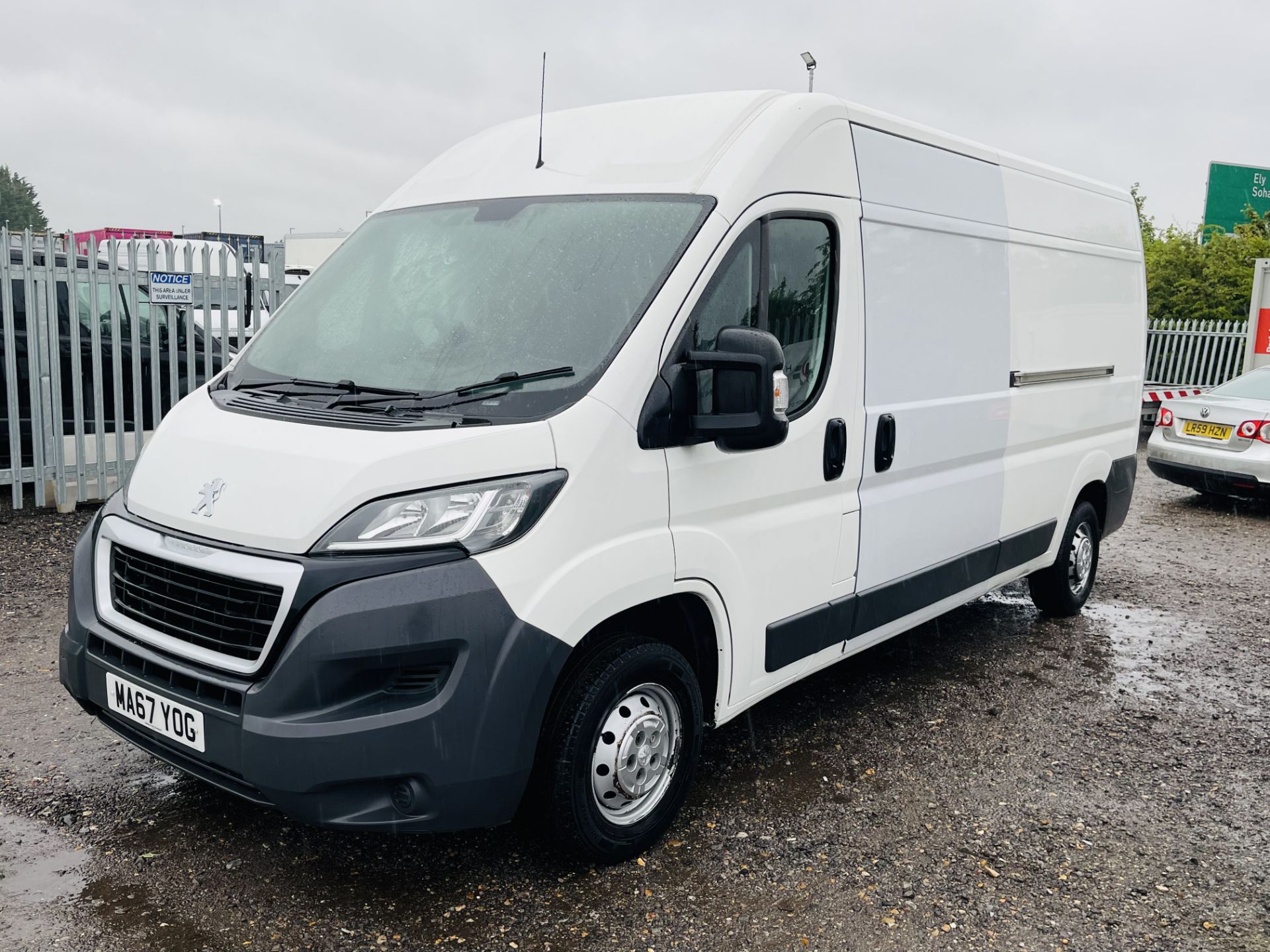 Peugeot Boxer 2.0 Blue Hdi Professional L3 H2 2017 '67 Reg' Air con -Sat Nav -Euro 6 -ULEZ Compliant - Image 3 of 18