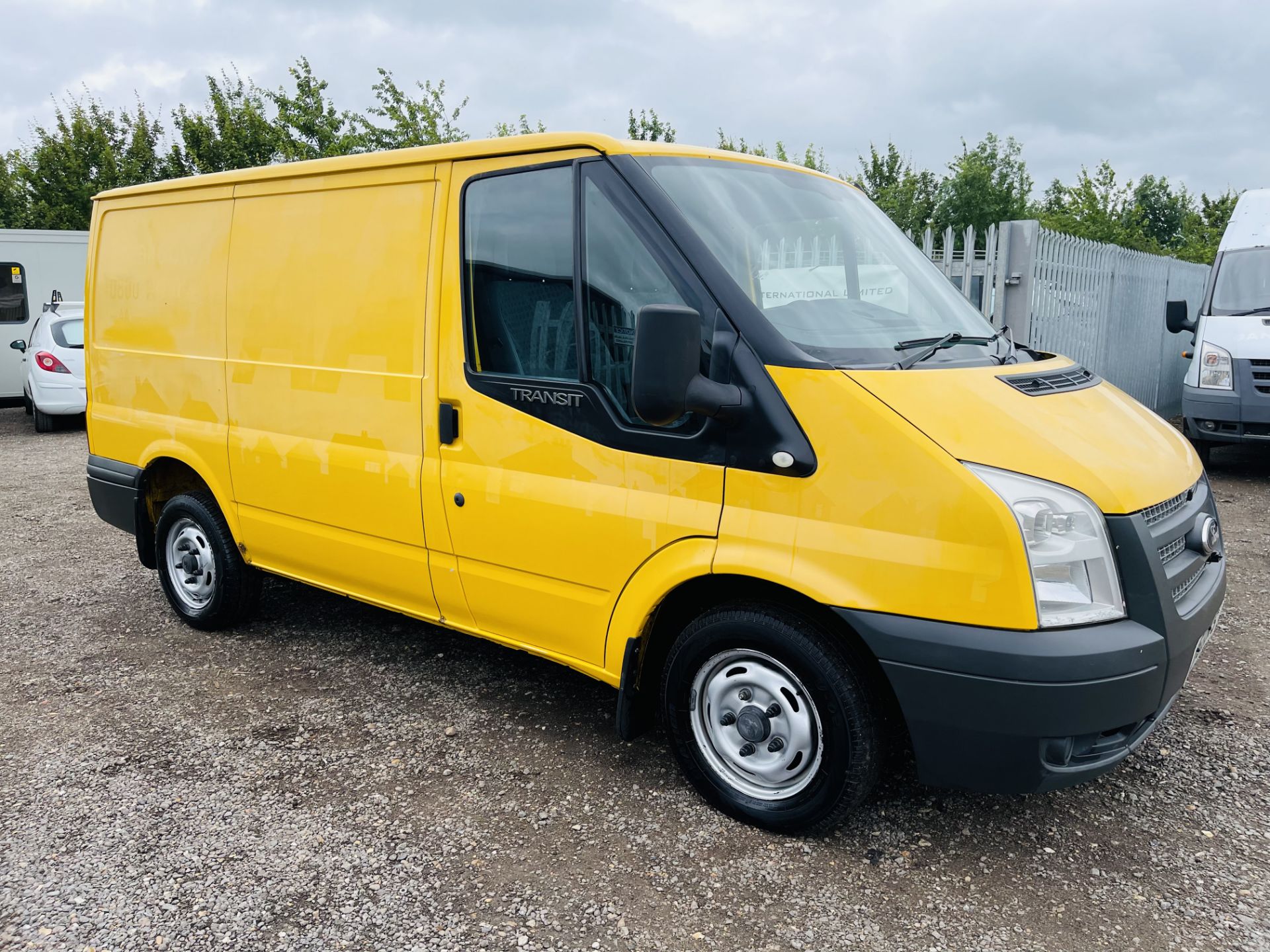 Ford Transit 2.2 TDCI T300 L1 H1 2012 '62 Reg' Air con - Elec Pack - Panel Van - 3 seats - Image 14 of 18