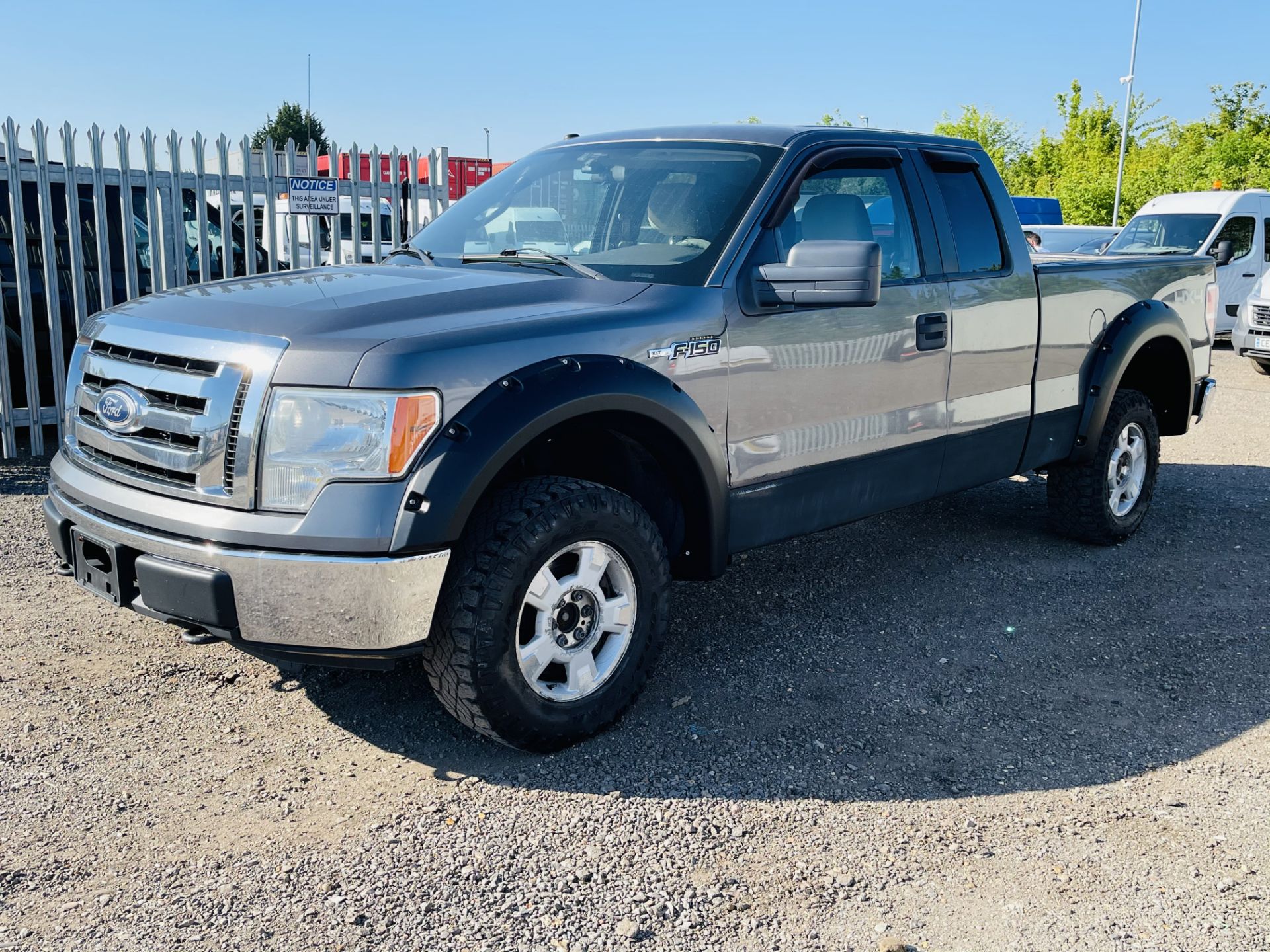 ** ON SALE **Ford F-150 4.6L V8 XLT Edition Super-Cab 4x4 '2010 Year' Air Con - 6 seats- Pick Up - Image 4 of 19