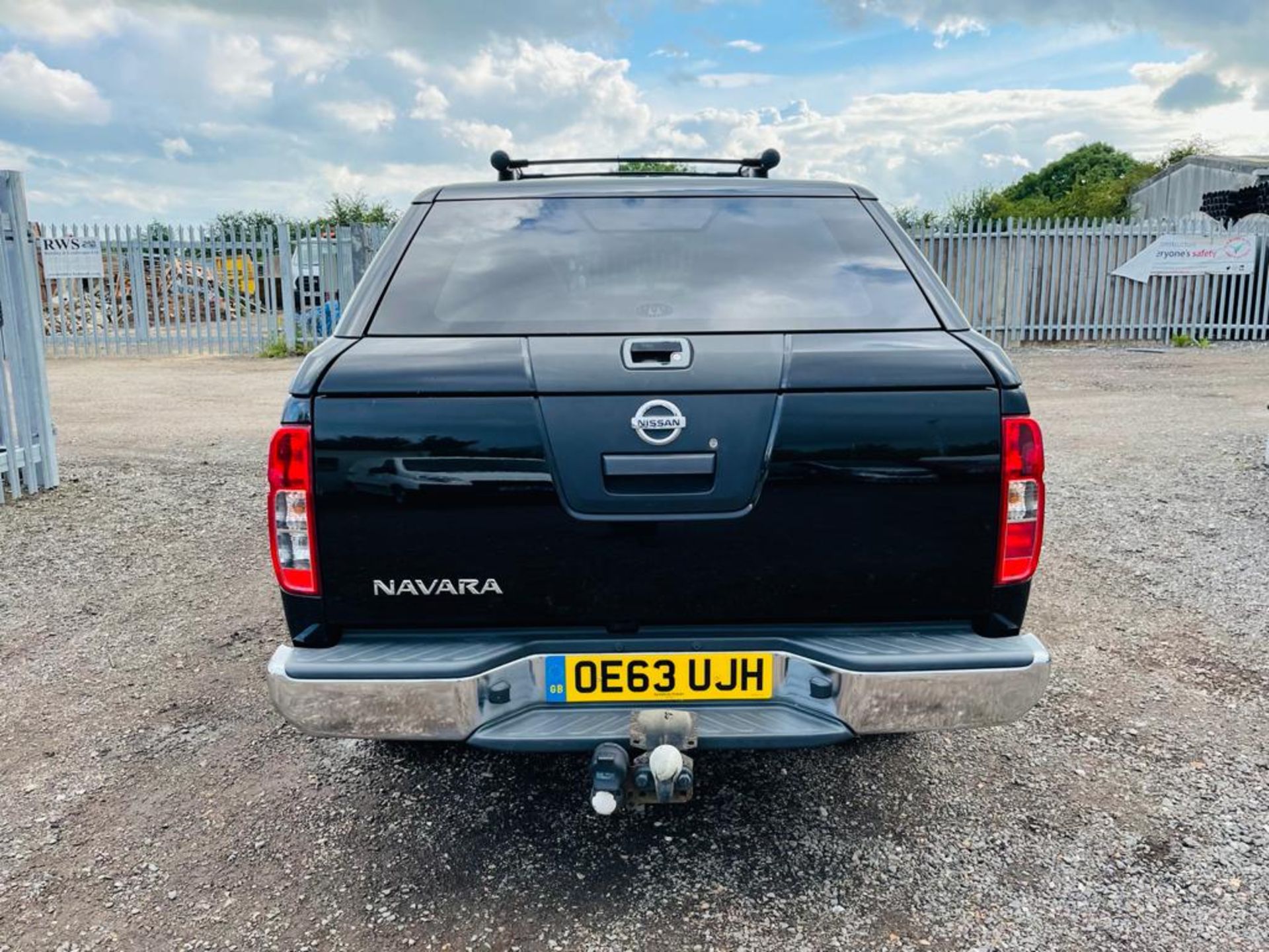 ** ON SALE **Nissan Navara 2.5 DCI Tekna 4x4 2014 '63 Reg' Sat Nav - Air Con - Pick-up - Image 9 of 22