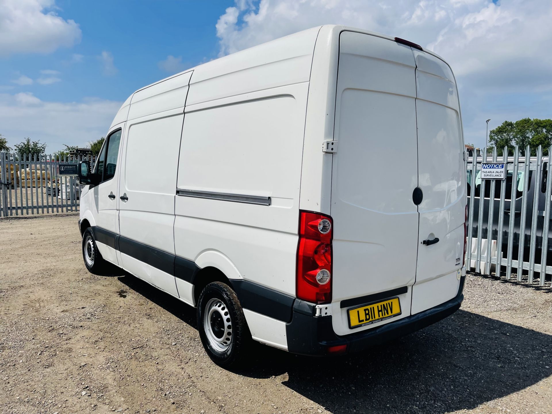 ** ON SALE **Volkswagen Crafter 35 Blue 2.5 TDI L2 H3 2011 '11 Reg' - 3 Seats - Panel Van - LCV - Image 9 of 17