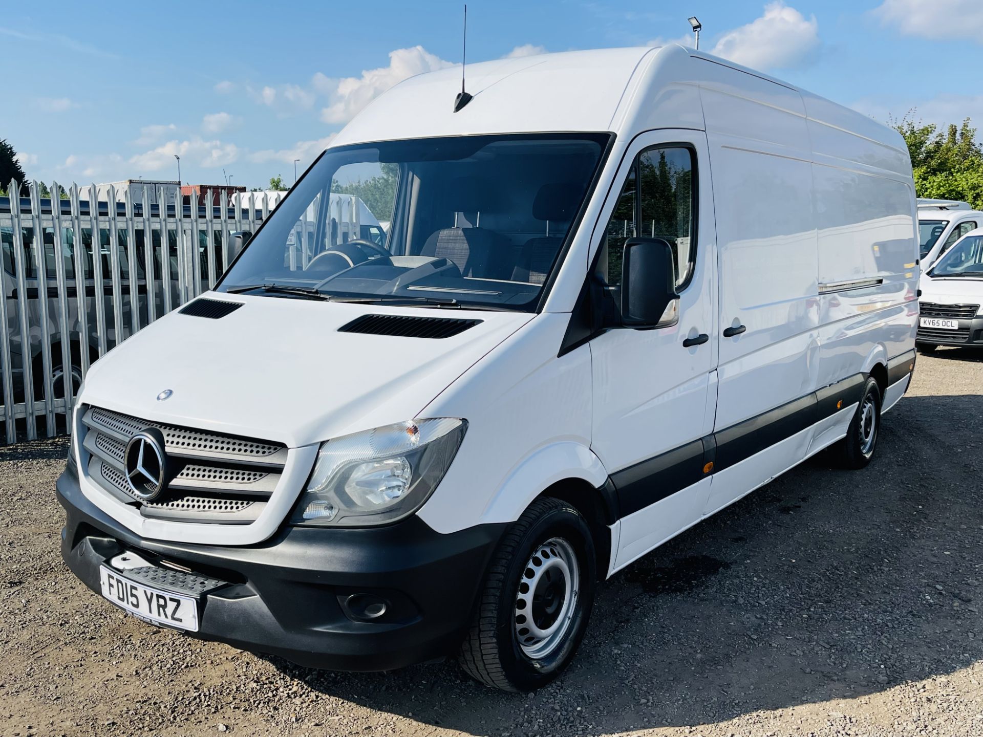 Mercedes-Benz 2.1 313 Sprinter L3 H3 2015 '15 Reg' Cruise Control - 3 seats - Panel Van - Image 3 of 15