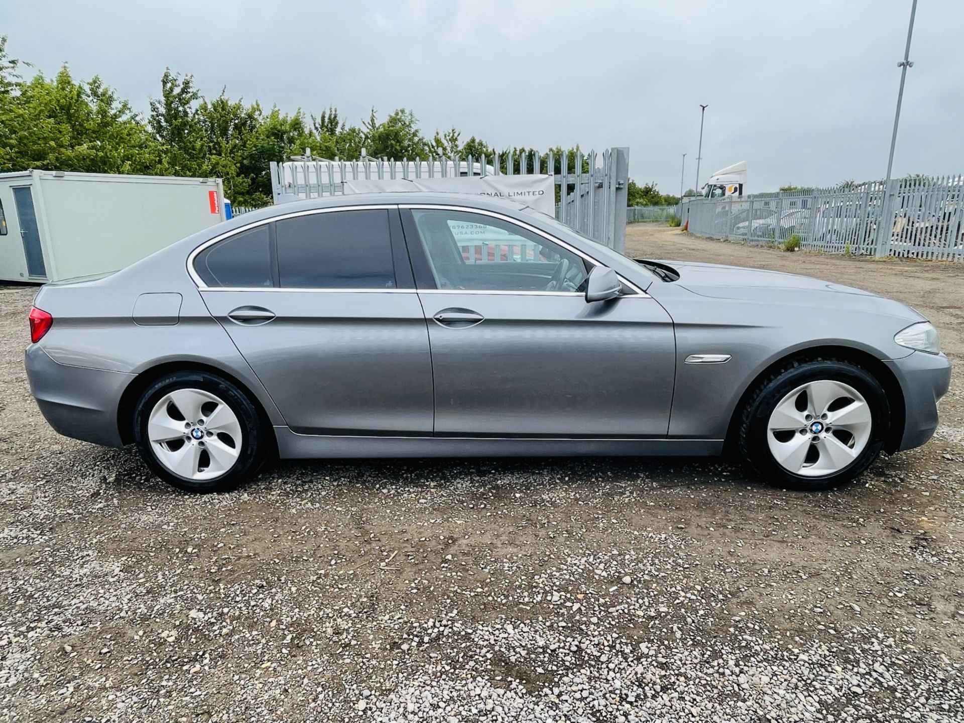 ** ON SALE **BMW 520D Efficient dynamics, 1.9L, 2012 ( 12 plate), ,Sat Nav, Air con,** NO VAT - Image 8 of 23