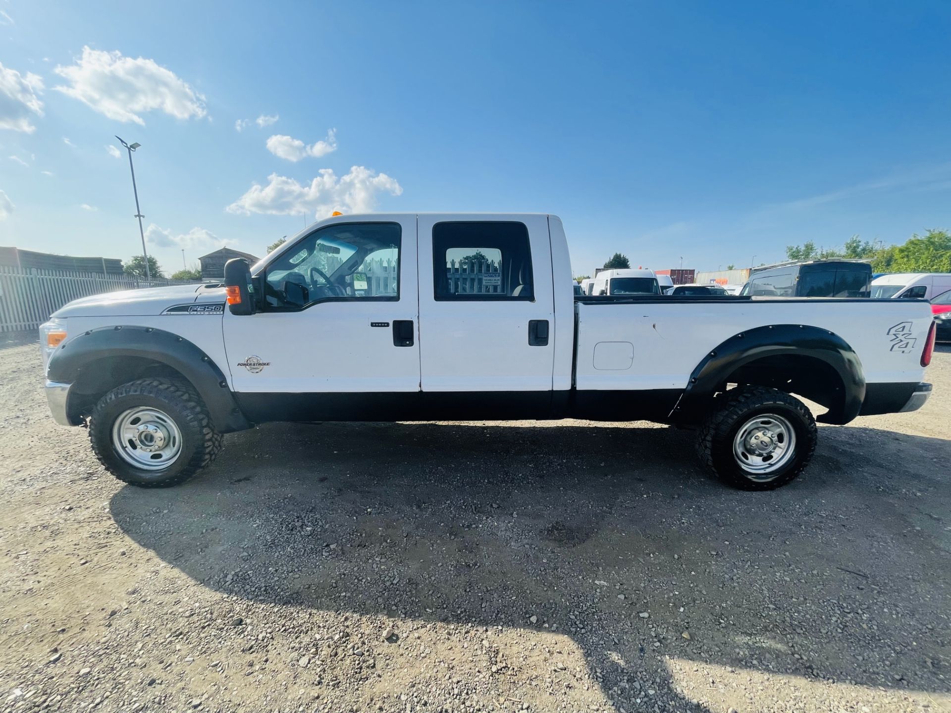 Ford F350 6.7 V8 **DIESEL** Super-Duty Edition Crew-Cab XLT - '2011 Year'' Automatic ***RARE*** - Image 8 of 25