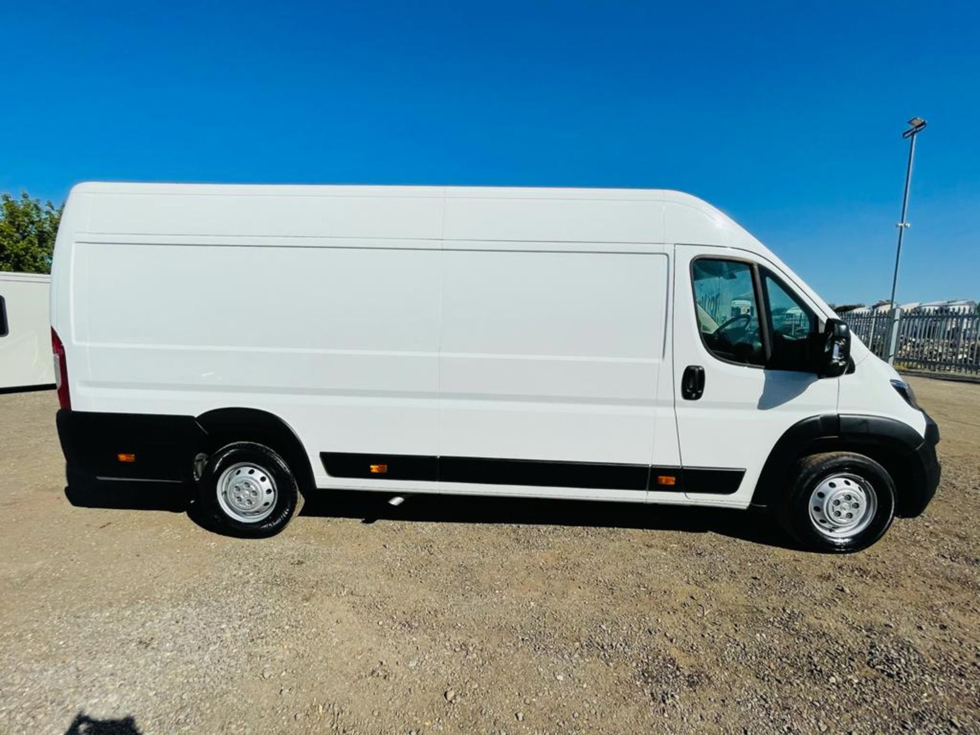 ** ON SALE **Peugeot Boxer 2.2 Blue Hdi L4 H2 - 2019 '19 Reg' - Air con -Sat Nav -ULEZ Compliant- - Image 11 of 16