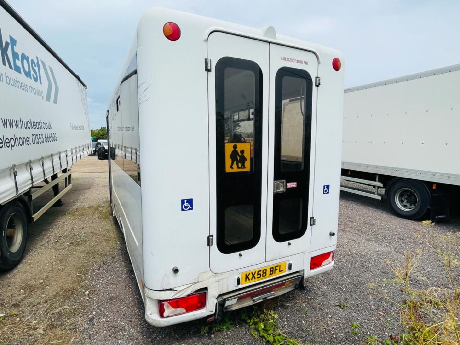 ** ON SALE **Mercedes-Benz Sprinter 2.1 513 CDI 2008 '58 Reg' Automatic - Twin Rear Axle - Mini-bus - Image 6 of 10