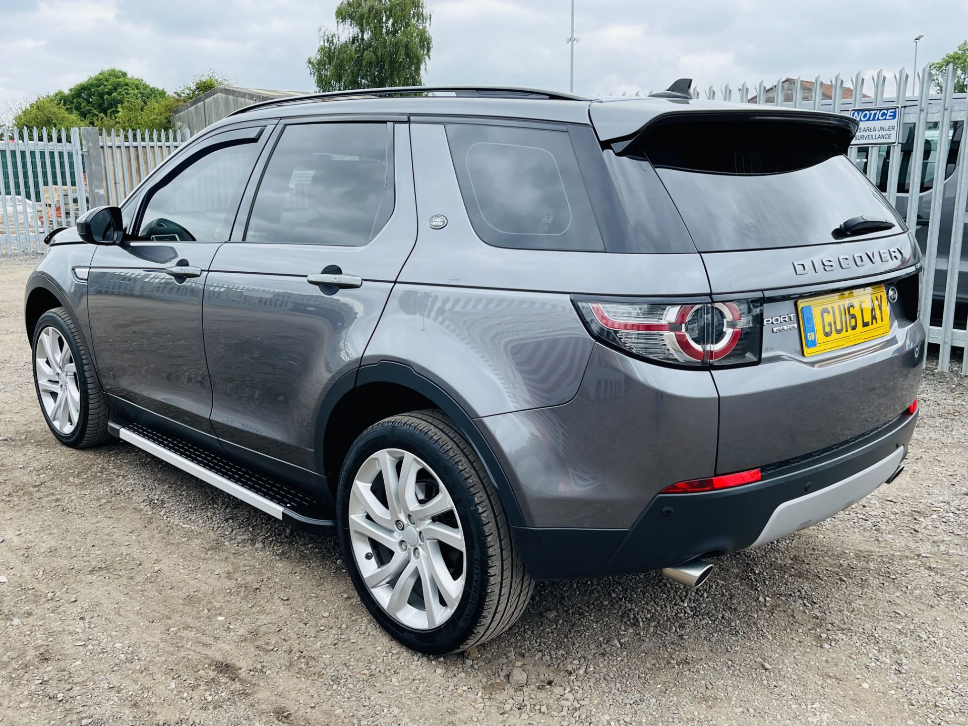 ** ON SALE **Land Rover Discovery sport 2.0 TD4 HSE 2016 '16 Reg' 7 seats - Sat Nav - Euro 6 - - Image 16 of 35