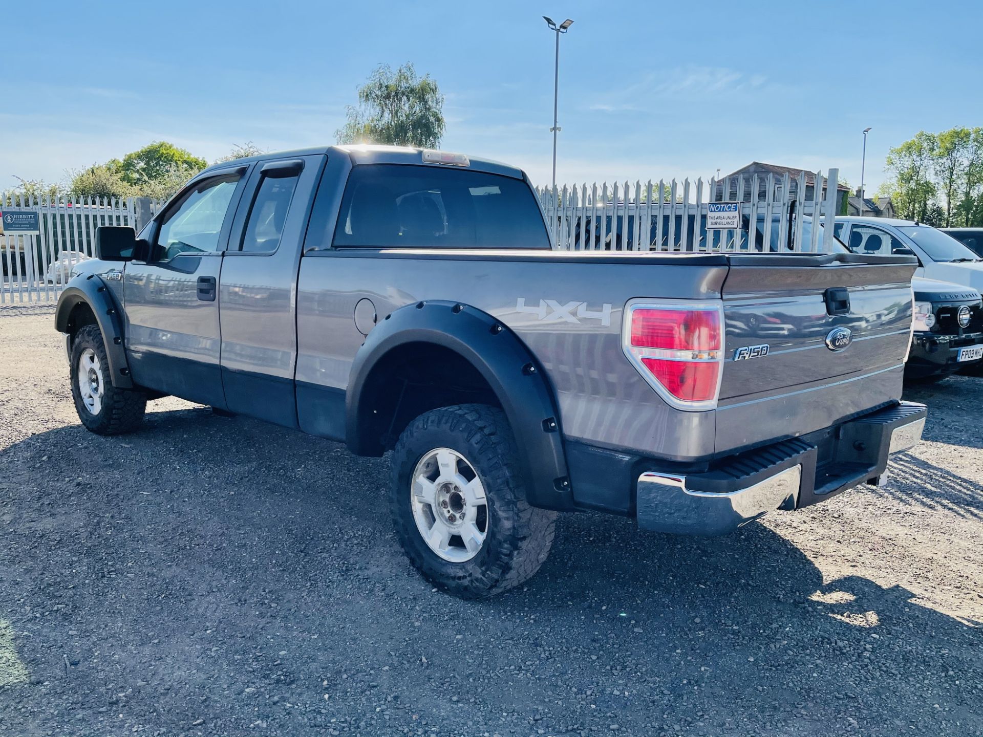 ** ON SALE **Ford F-150 4.6L V8 XLT Edition Super-Cab 4x4 '2010 Year' Air Con - 6 seats- Pick Up - Image 6 of 19