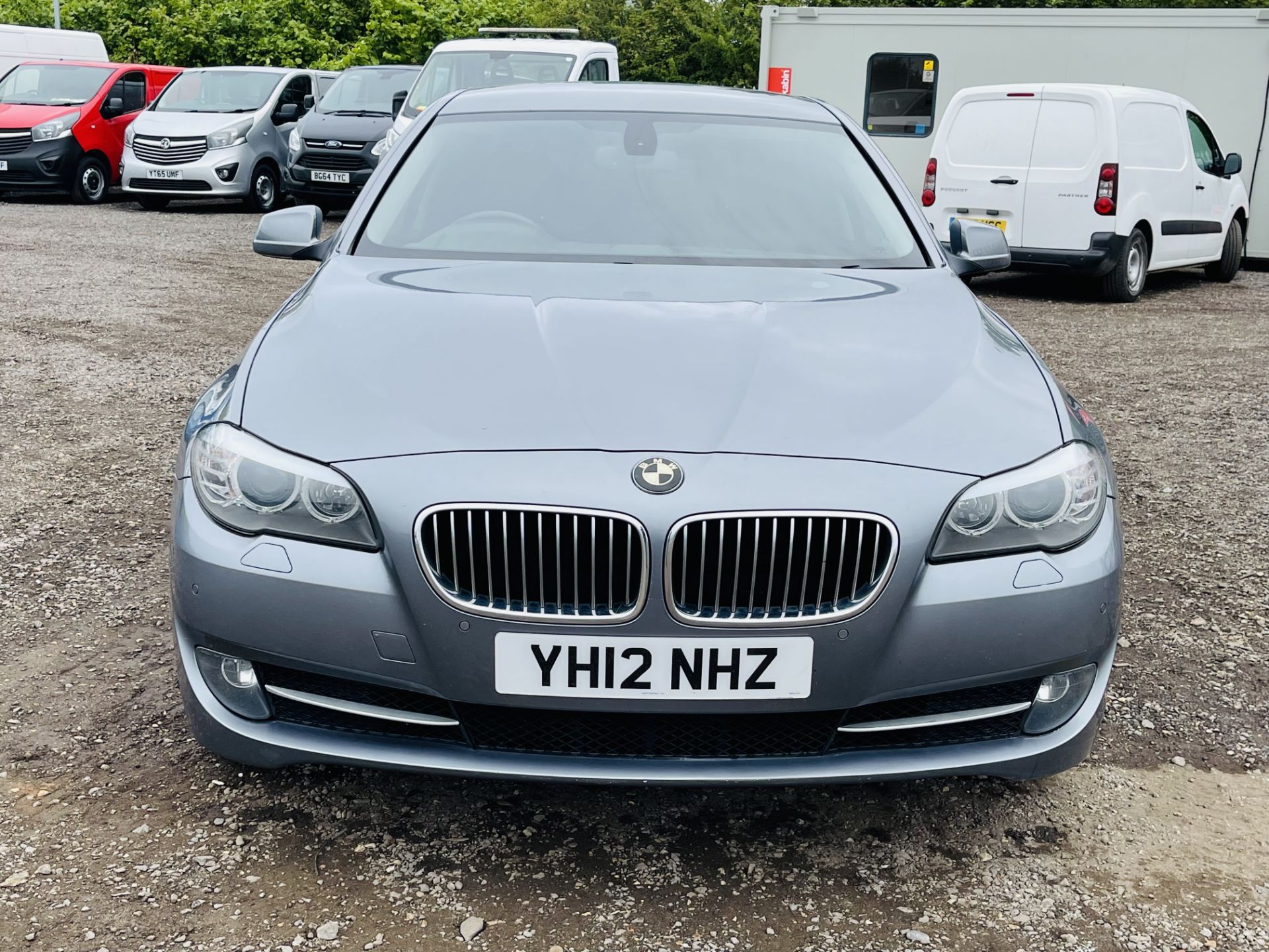 ** ON SALE **BMW 520D Efficient dynamics, 1.9L, 2012 ( 12 plate), ,Sat Nav, Air con,** NO VAT - Image 3 of 23