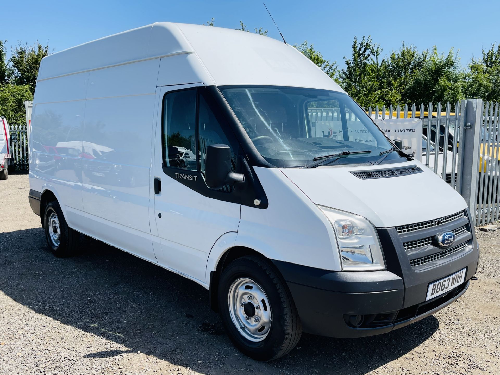 ** ON SALE ** Ford Transit 2.2 125 TDCI T350 L3 H2 2013 '63 Reg' 3 seats - NO VAT SAVE 20%