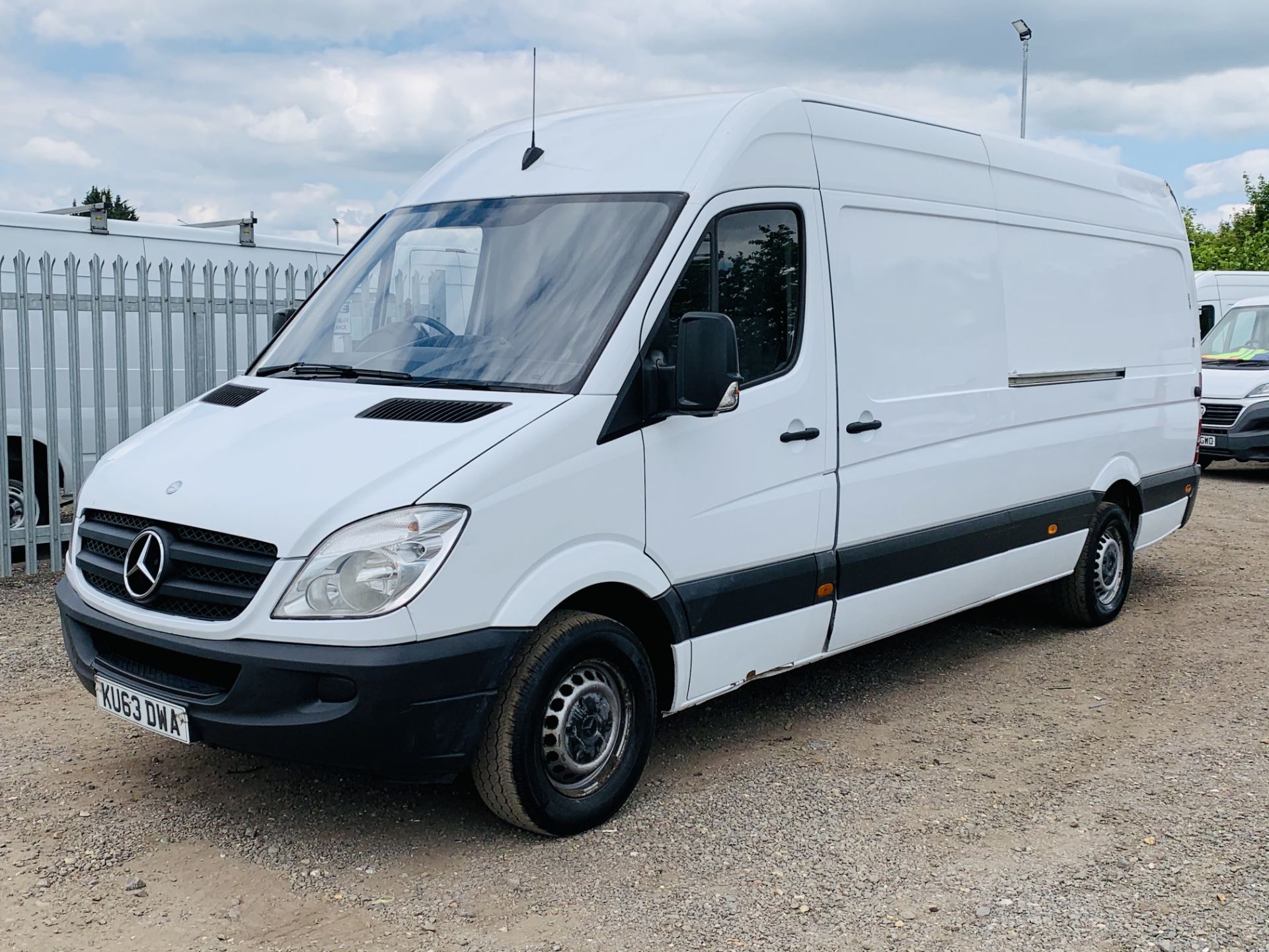 Mercedes-Benz Sprinter 2.1 313 CDI L3 H3 2013 '63 Reg' - 3 seats - Panel Van - Image 4 of 17