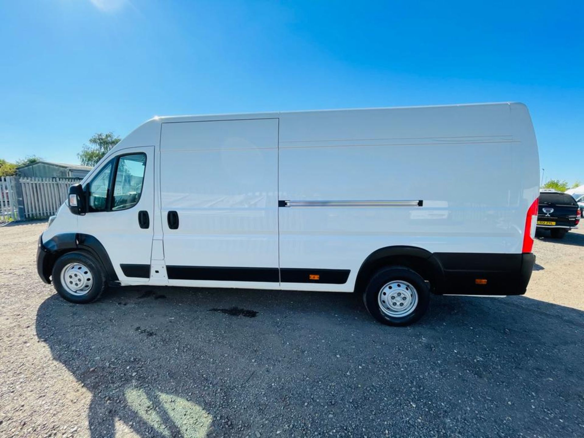 ** ON SALE **Peugeot Boxer 2.2 Blue Hdi L4 H2 - 2019 '19 Reg' - Air con -Sat Nav -ULEZ Compliant- - Image 9 of 16