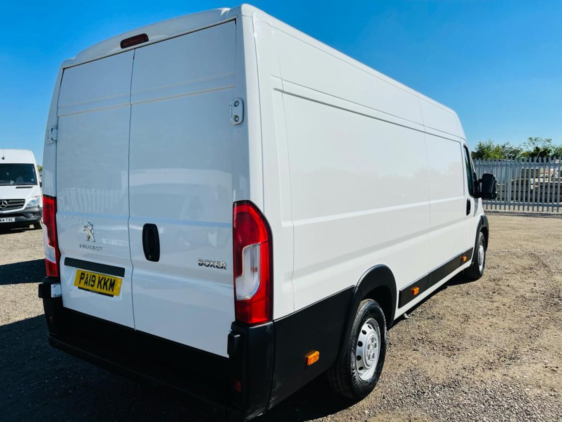 ** ON SALE **Peugeot Boxer 2.2 Blue Hdi L4 H2 - 2019 '19 Reg' - Air con -Sat Nav -ULEZ Compliant- - Image 7 of 16