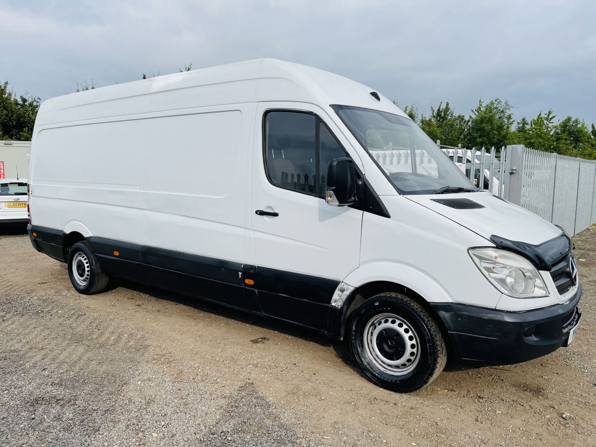 ** ON SALE **MERCEDES-BENZ 2.1 310 CDI L3 H3 2011 '11 Reg' - Panel Van - NO VAT SAVE 20% - Image 13 of 17