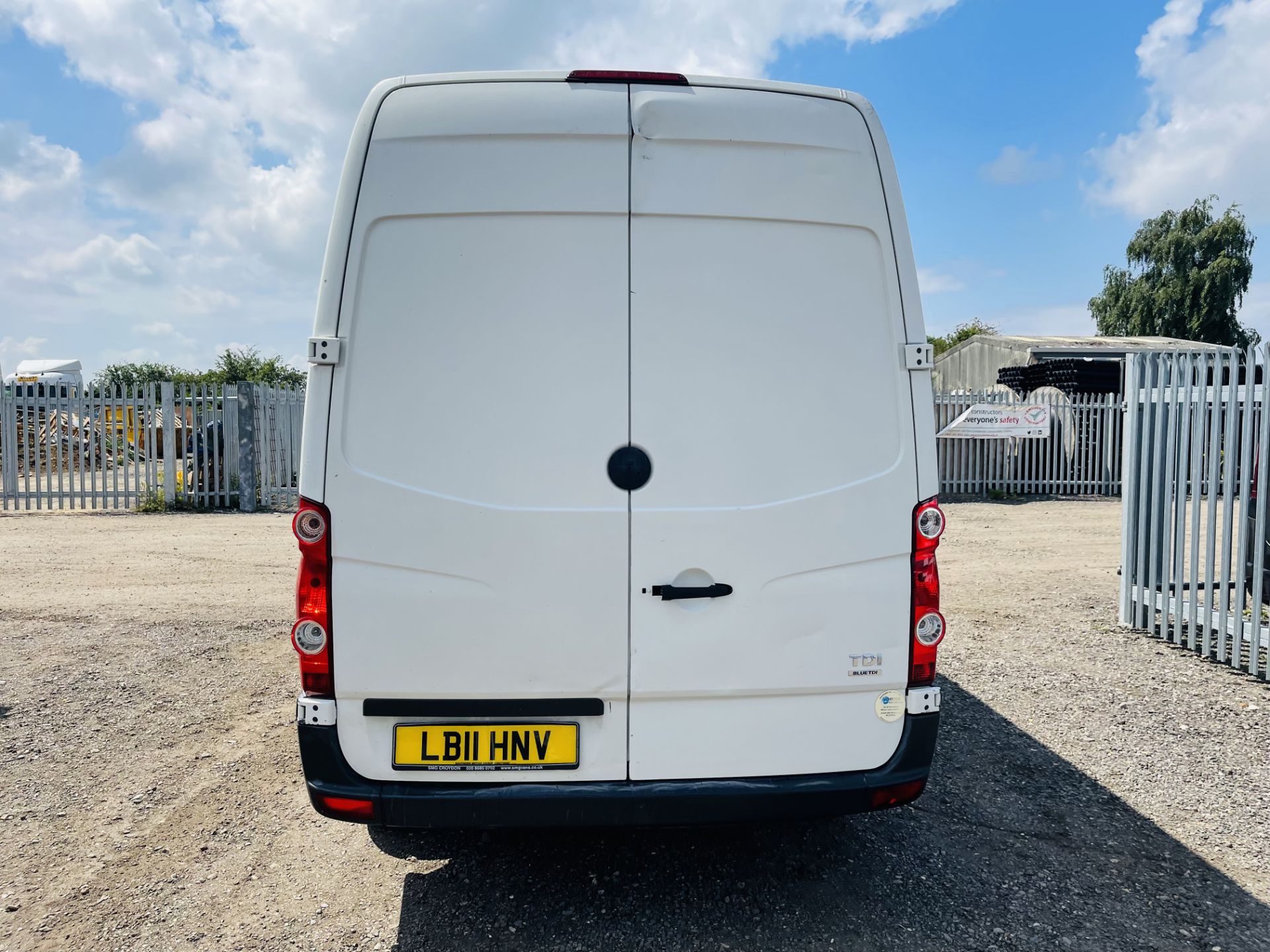 ** ON SALE **Volkswagen Crafter 35 Blue 2.5 TDI L2 H3 2011 '11 Reg' - 3 Seats - Panel Van - LCV - Image 10 of 17