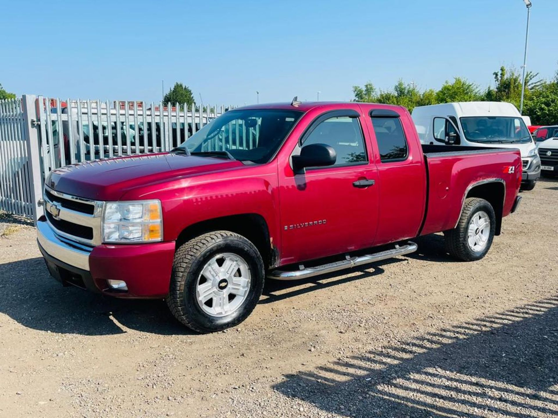 Chevrolet Silverado 1500 4.8L V8 King-Cab '2007 Year' Fresh Import-Air Con-6 Seats- No Vat Save 20% - Image 13 of 25