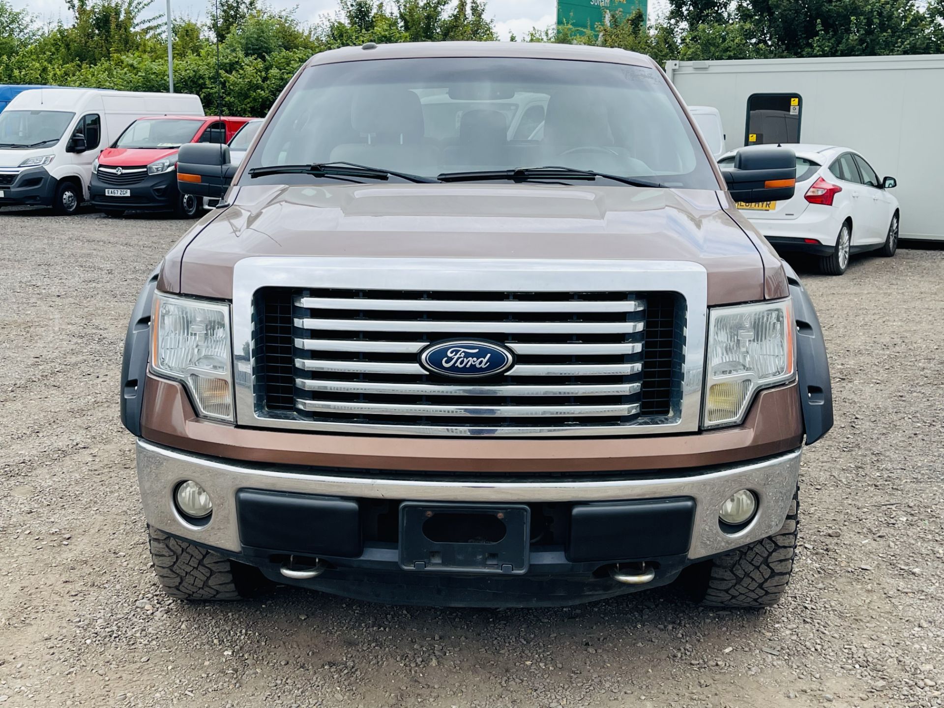 ** ON SALE ** Ford F-150 5.0L V8 XLT XTR Edition Super-Crew 4X4 '2011 Year' - 6 Seats - Air Con - - Image 3 of 27