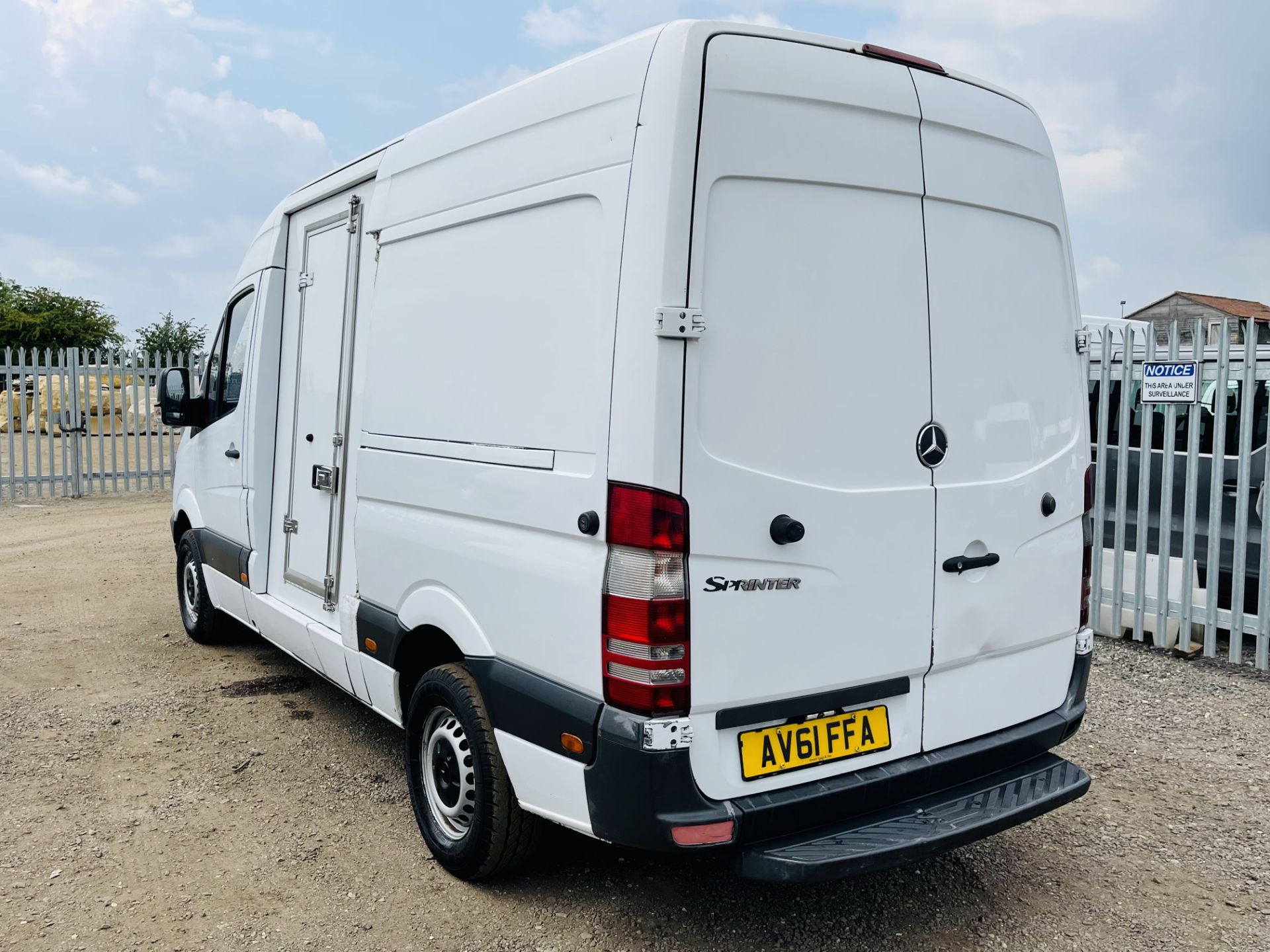 **ON SALE** Mercedes-Benz Sprinter 2.1 313 CDI L2 H3 2011 '61 Reg' Fridge/Freezer unit - - Image 8 of 18