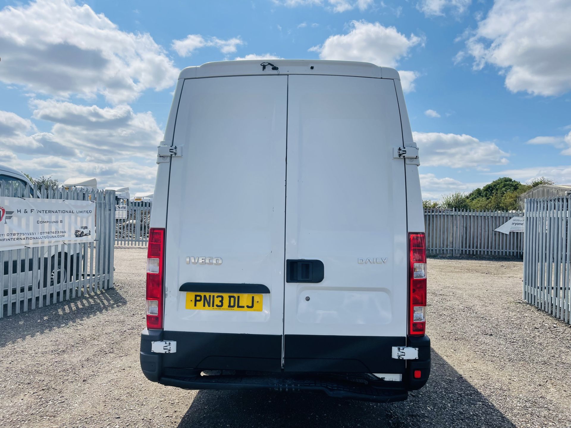 ** ON SALE **Iveco Daily 35S13 L3 H3 2013 '13 Reg' - 3 Seats - 6 Speed - Panel Van - LCV - Image 10 of 18