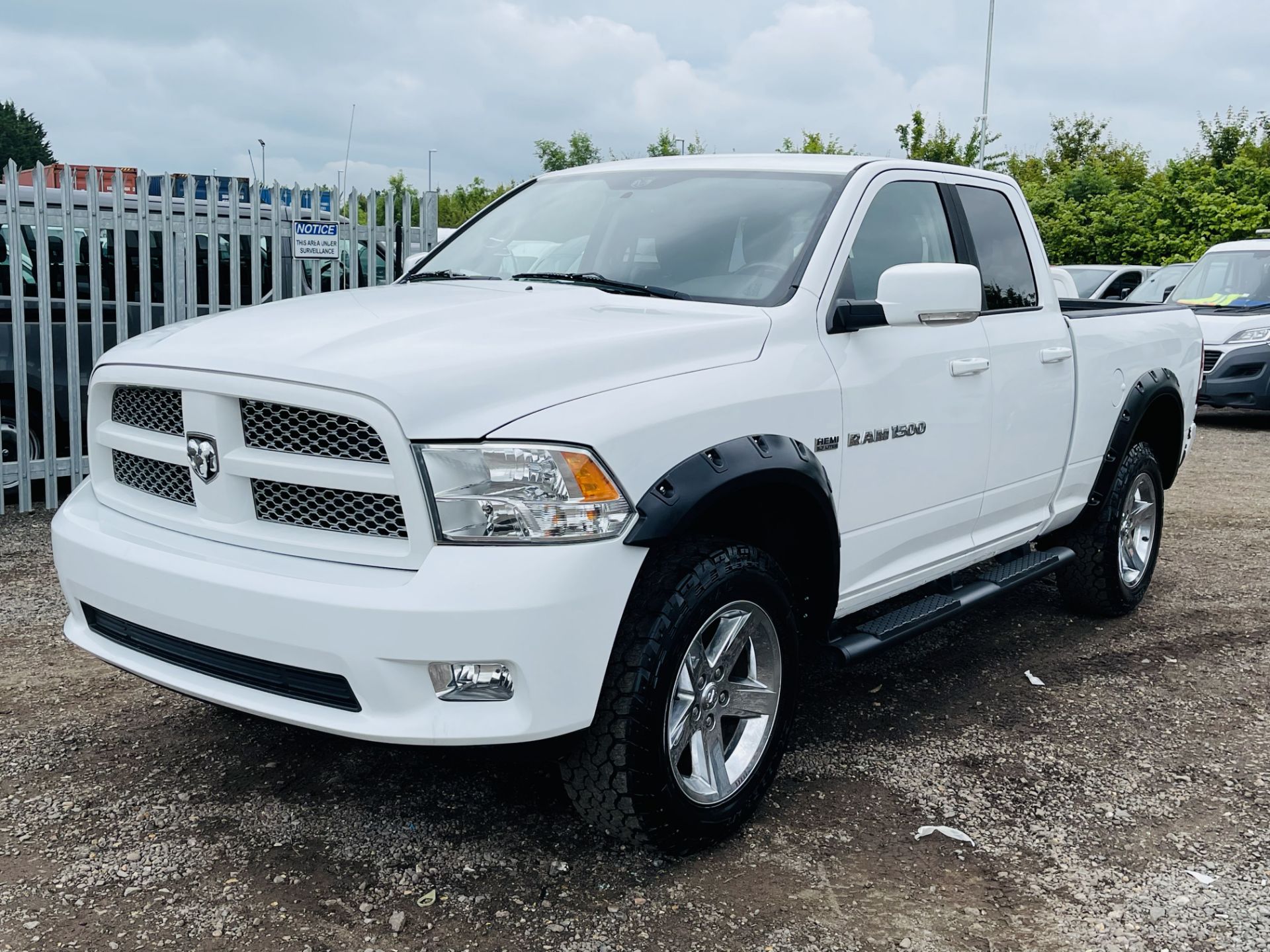 ** ON SALE ** Dodge Ram 5.7 Hemi V8 4x4 **Sport Edition** 2012 Year - Air con - Sport Pack - ** - Image 5 of 26