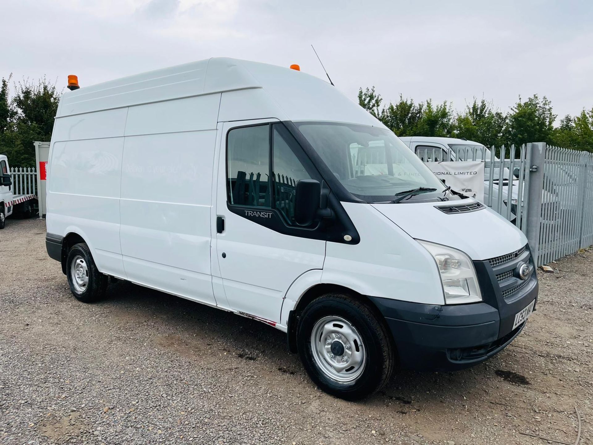 Ford Transit 2.2 TDCI 125 T350 RWD L3 H2 2013 '63 Reg' - Panel Van - LCV - Image 3 of 18