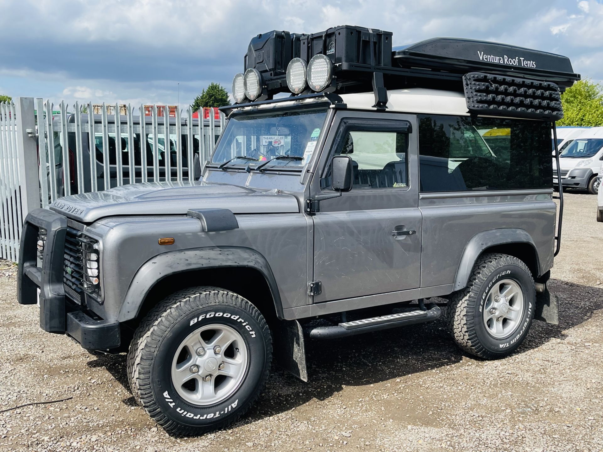 Land Rover Defender 90 Hard Top 2.4 TDCI 2007 '57 Reg' **Expedition Style** 4 Seats 4x4 * - Image 5 of 31